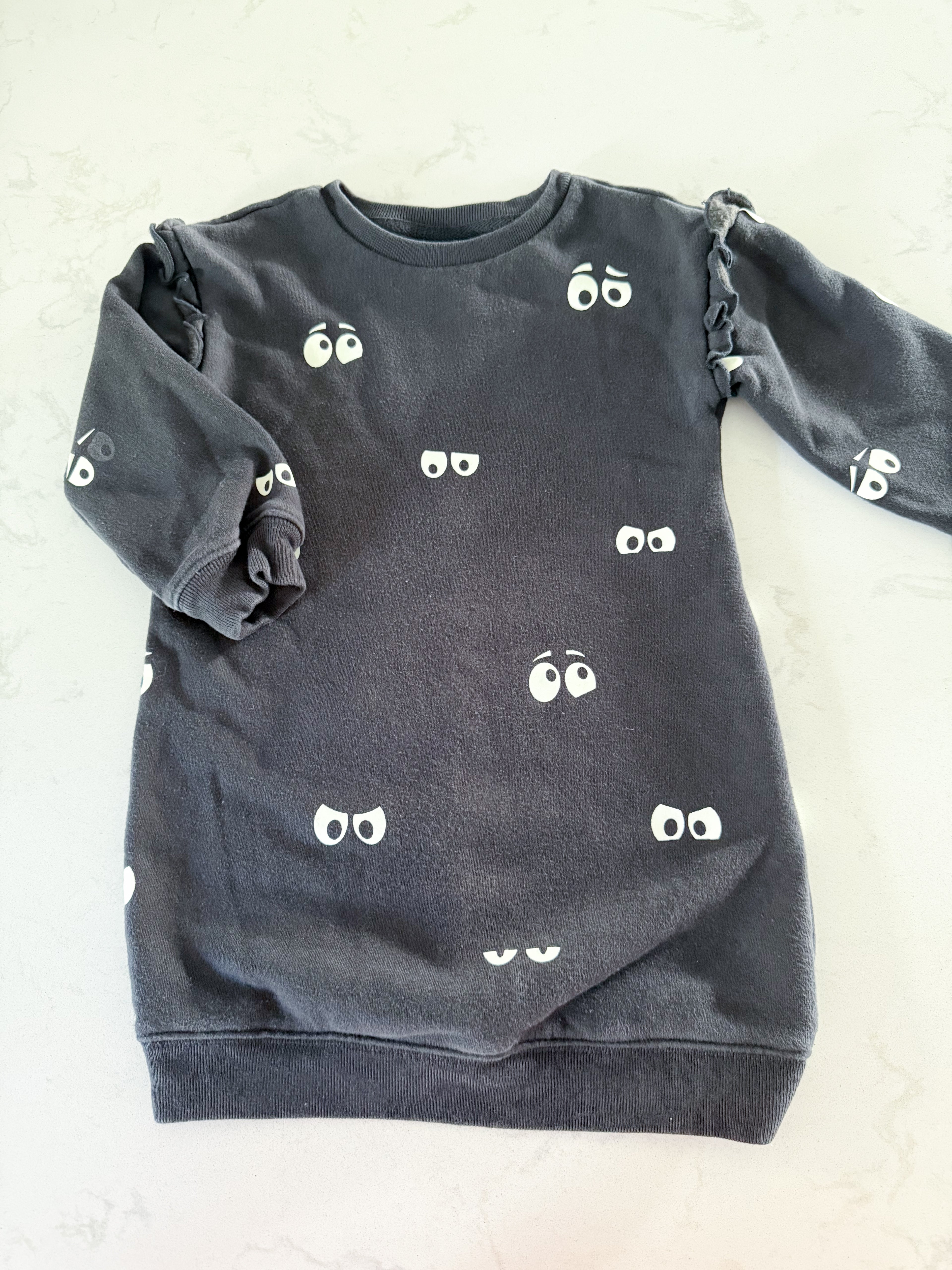 Gap- 4T- PLAY- black sweater dress with eyes