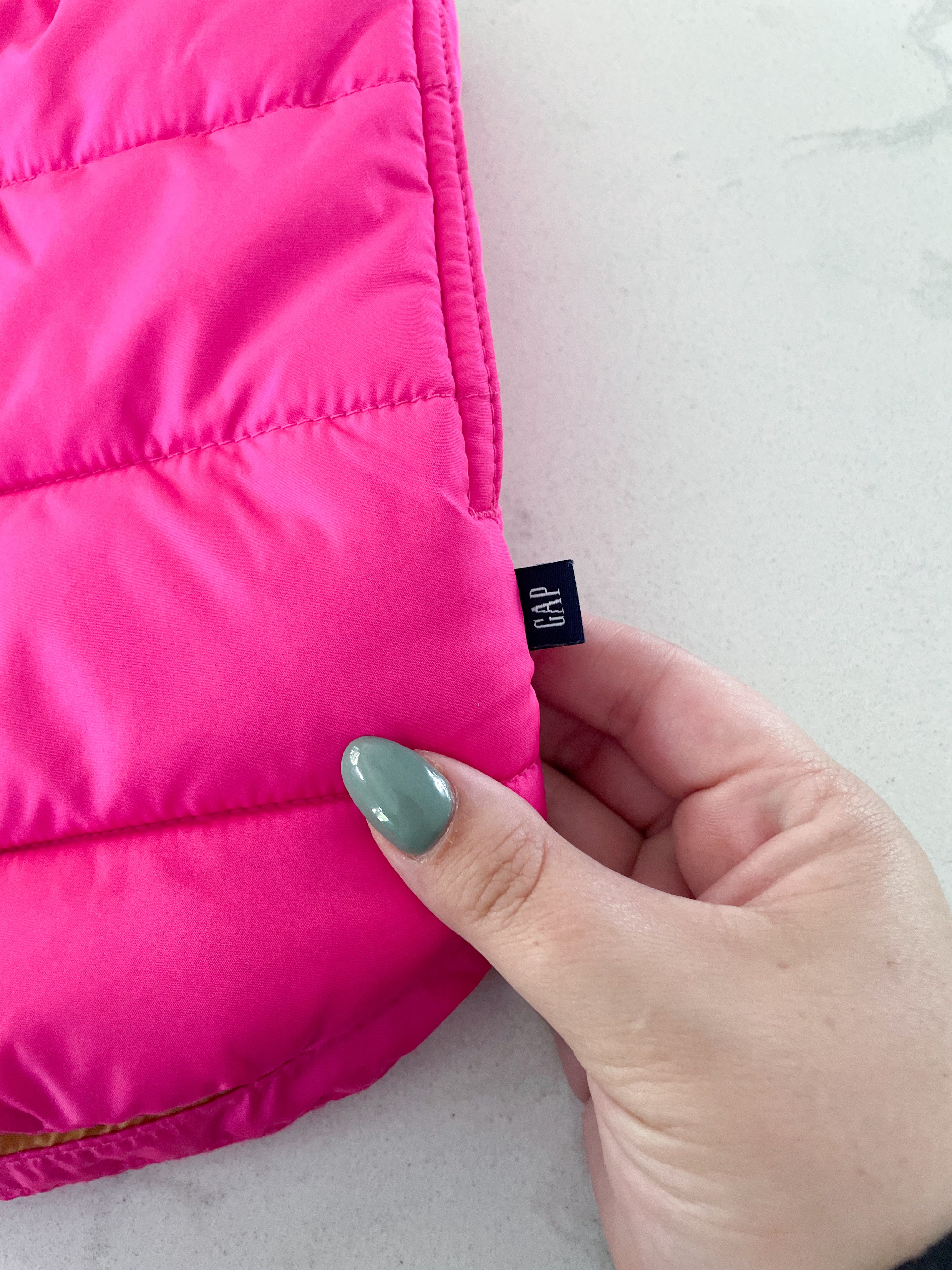 Gap-3T-VGUC-neon pink puffer vest with yellow lining