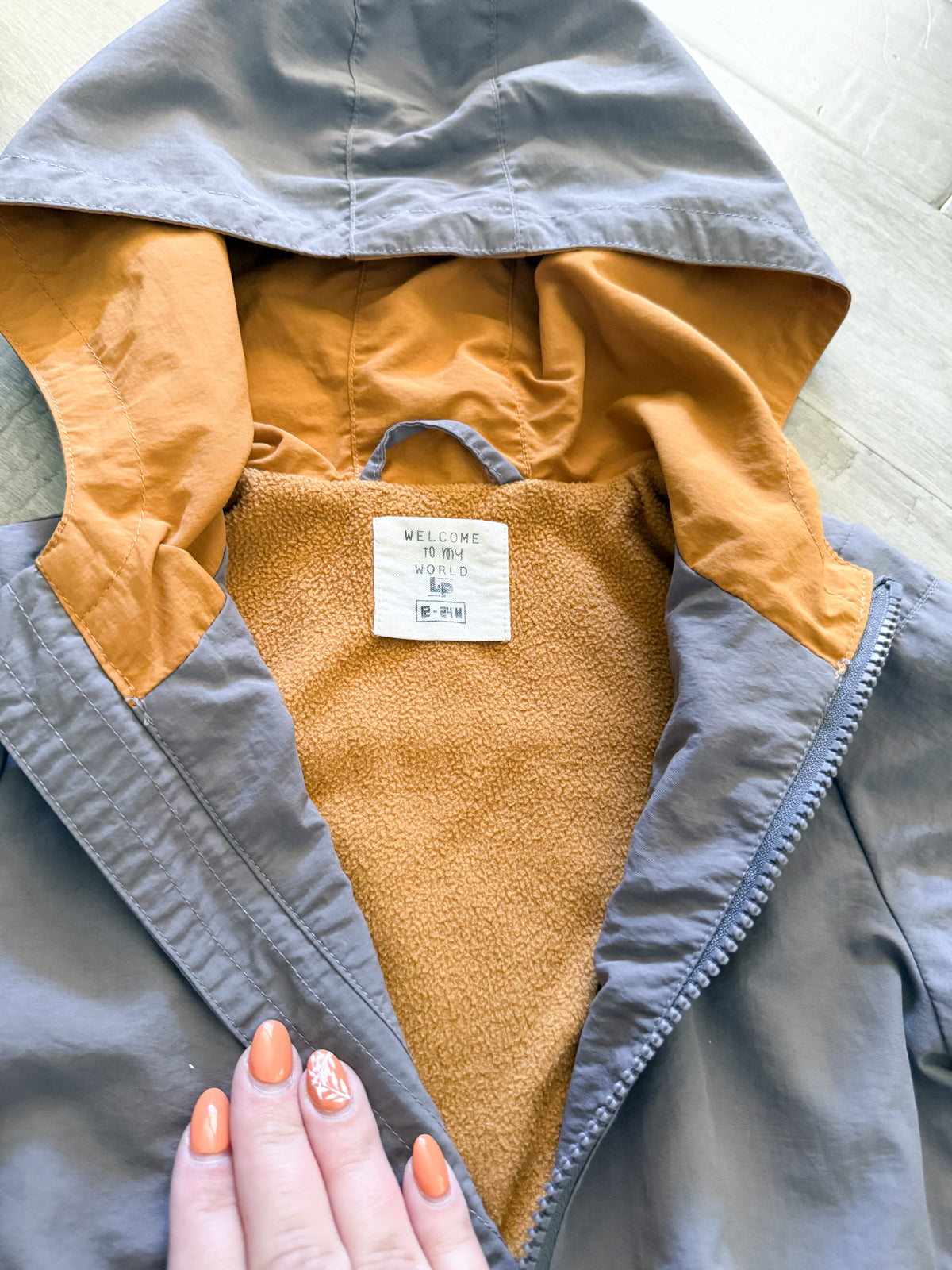 L&P Apparel- 12-24m (fits up to 2T)- VGUC- Grey jacket with fleece lining