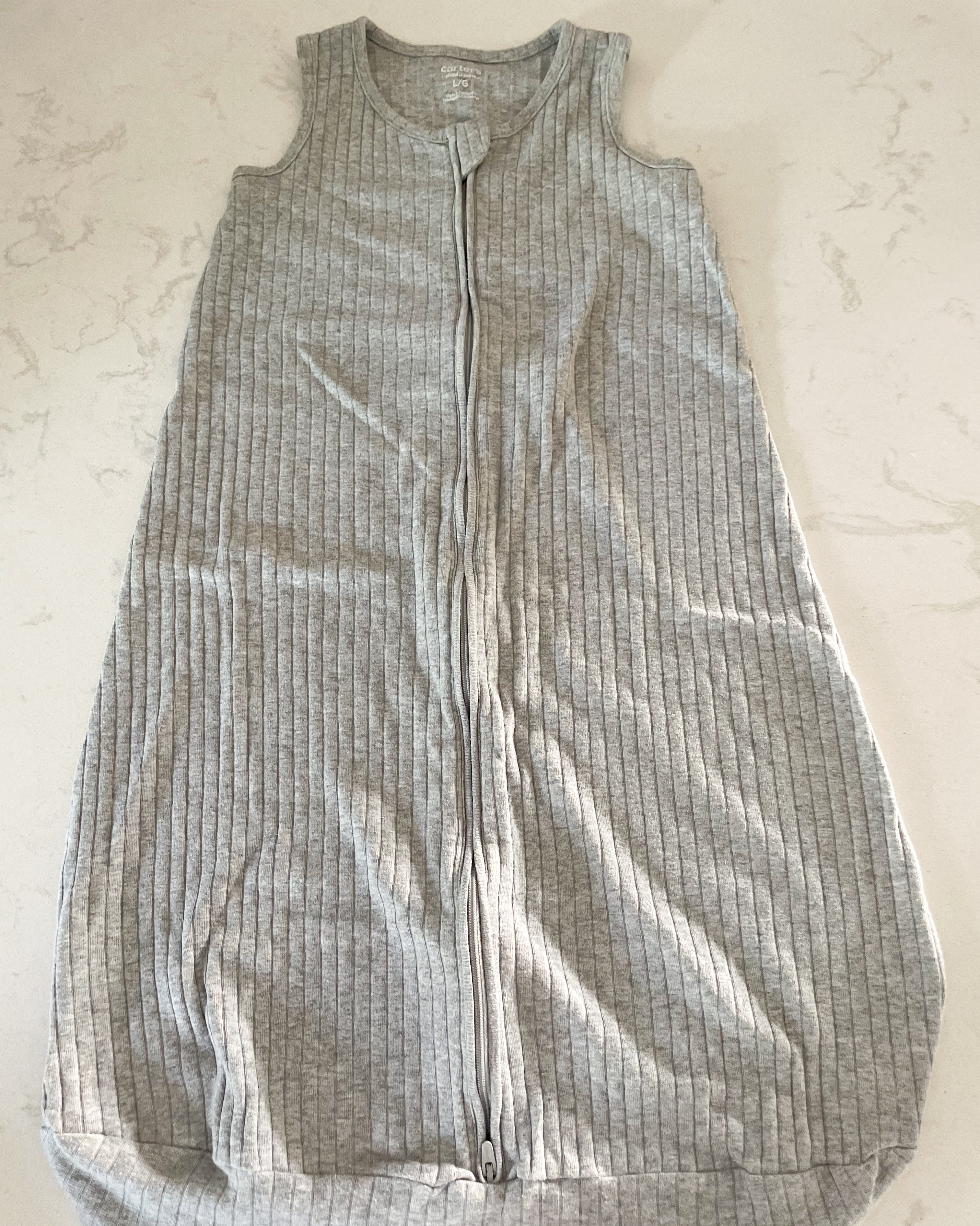 Carter’s- large (6-18m)- GUC- Grey ribbed thin sleep sack
