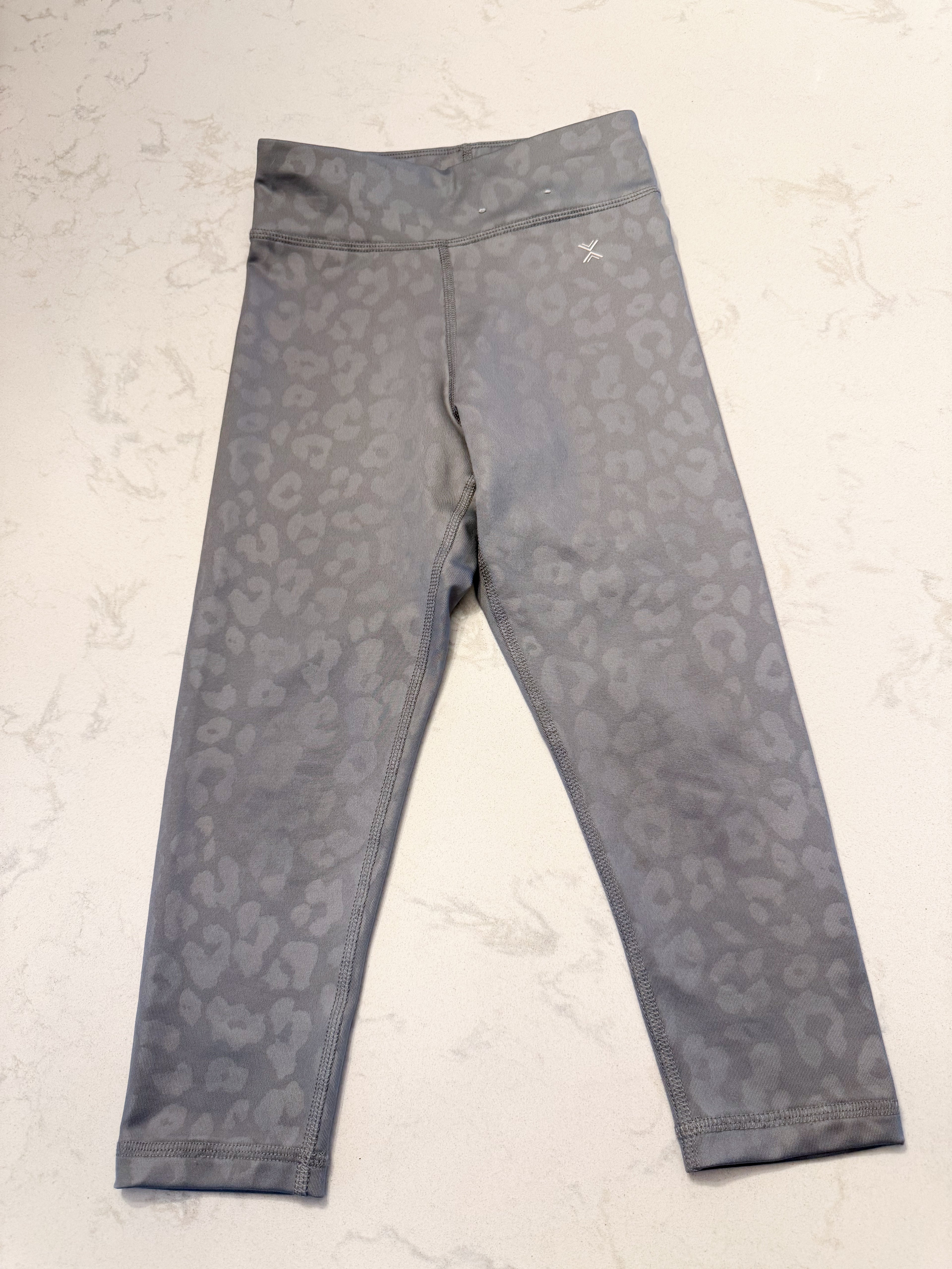 Xersion- 6Y- VGUC- grey athletic leggings with grey animal print