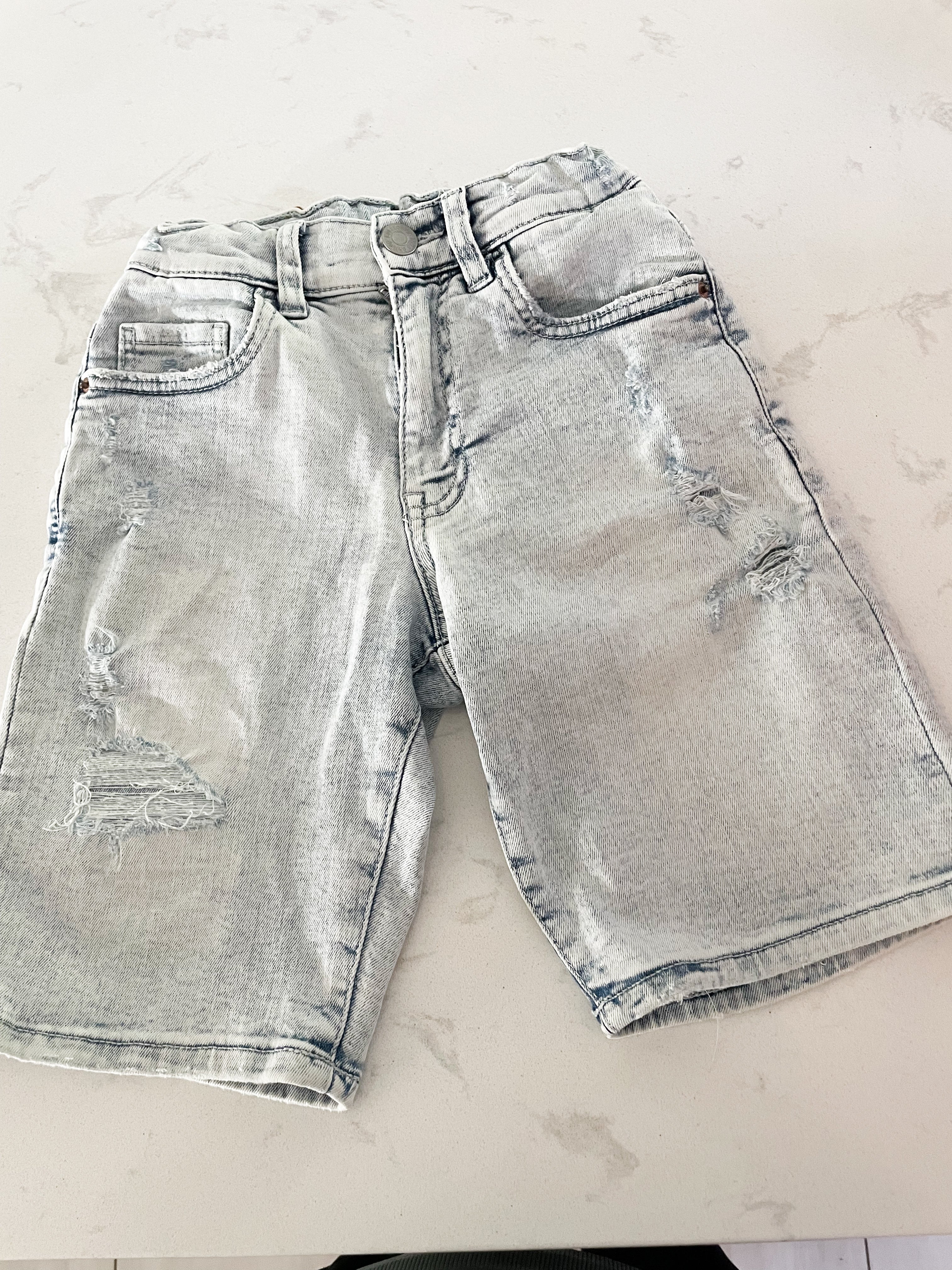 Zara-9Y-VGUC- jean white wash shorts