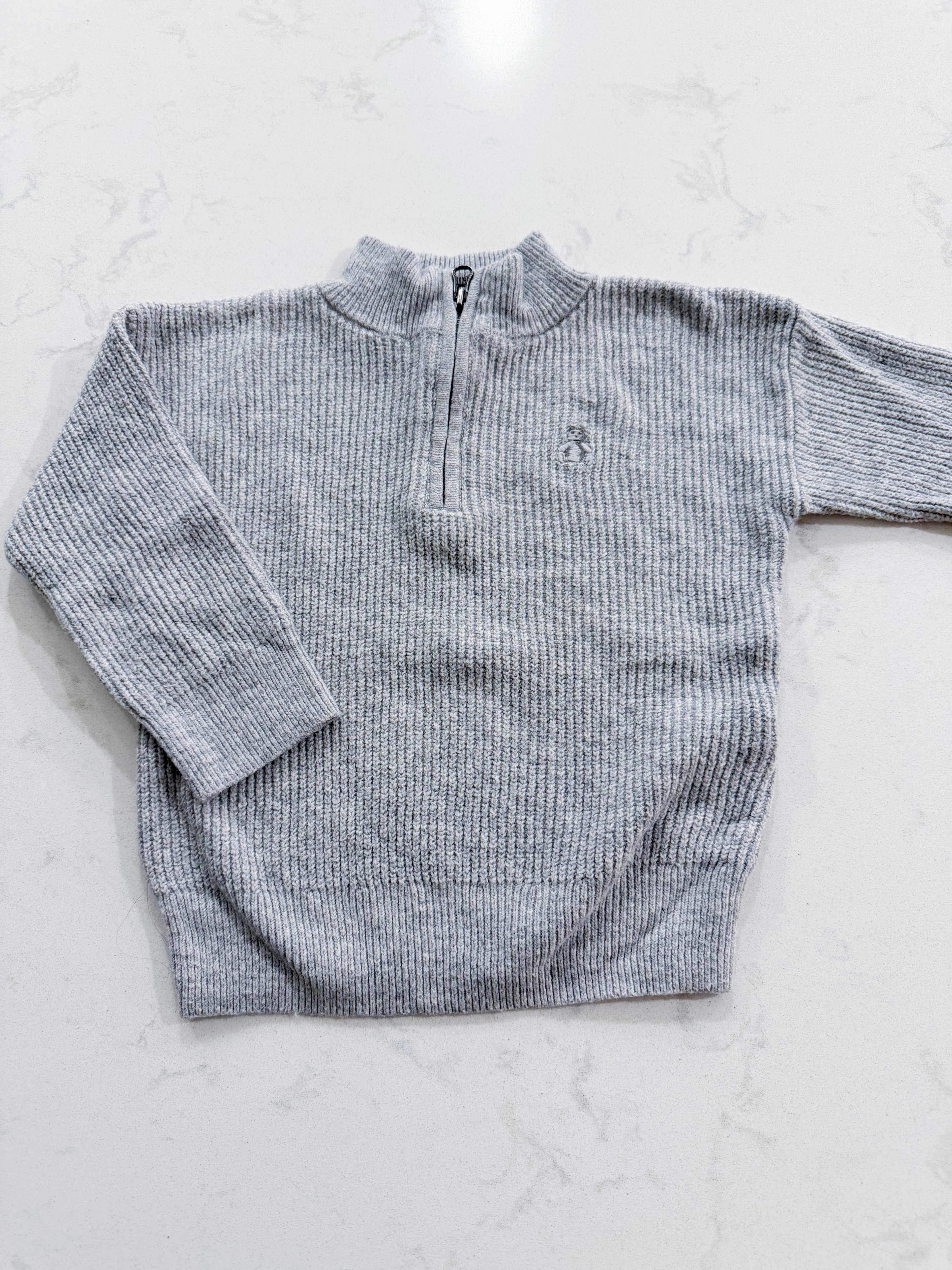 Baby Gap- 12-18m- VGUC- light grey knit quarter zip