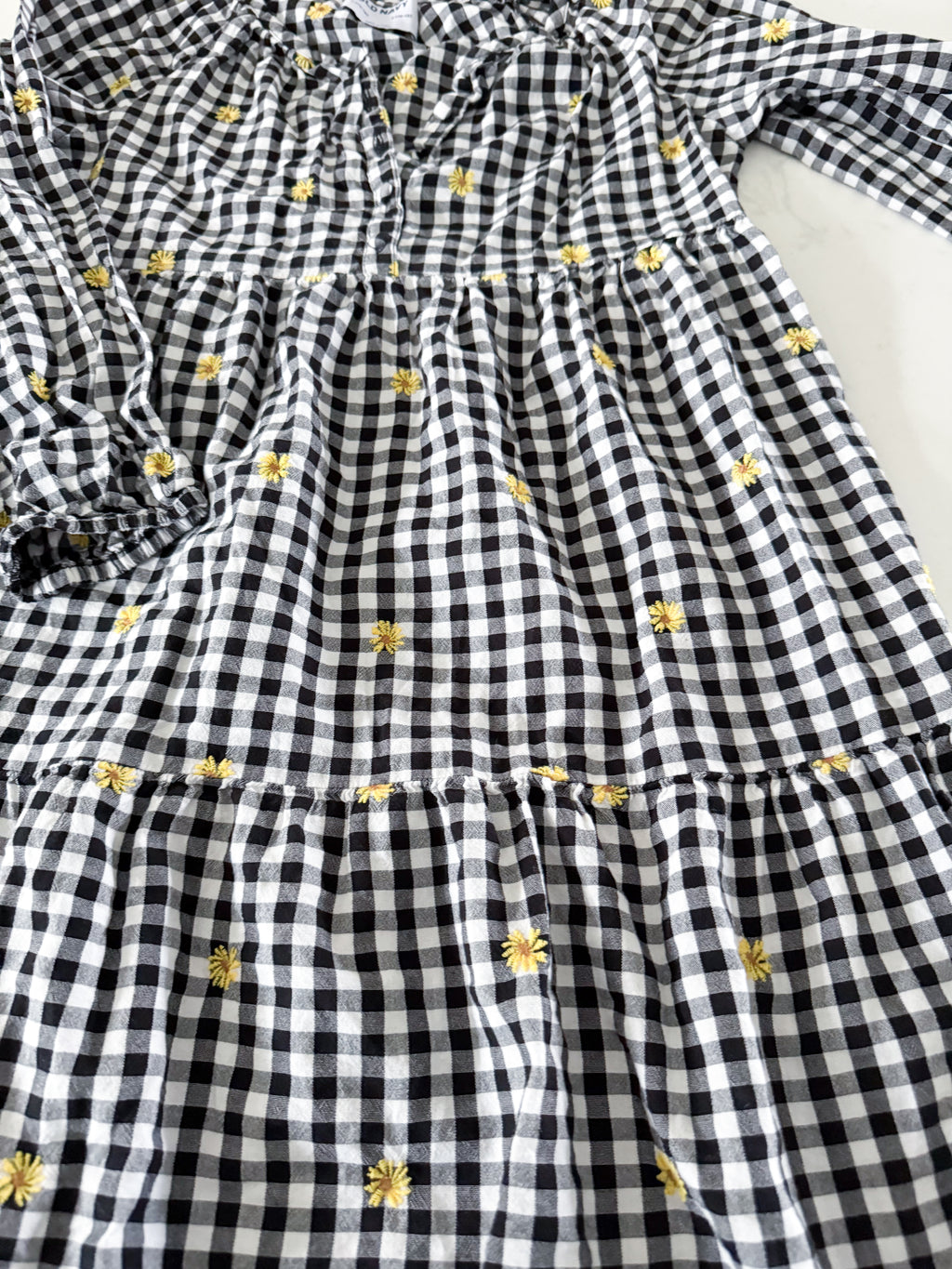 Old Navy- 10-12Y- VGUC- black and white checkered linen dress with embroidered sunflowers