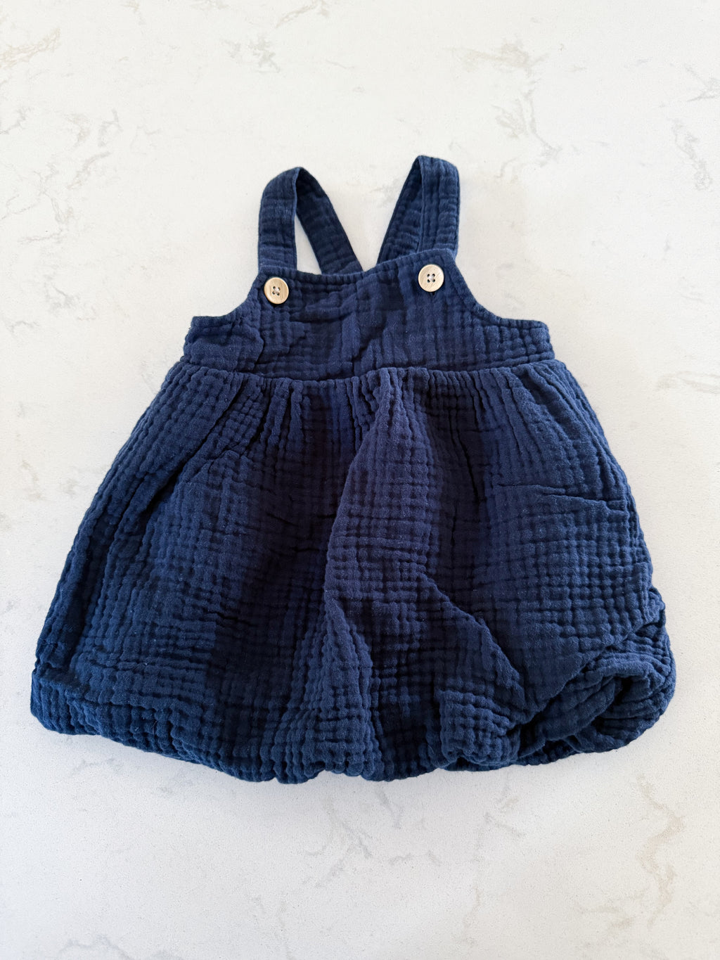 Gemo- 6m- GUC- navy muslin puffy dress