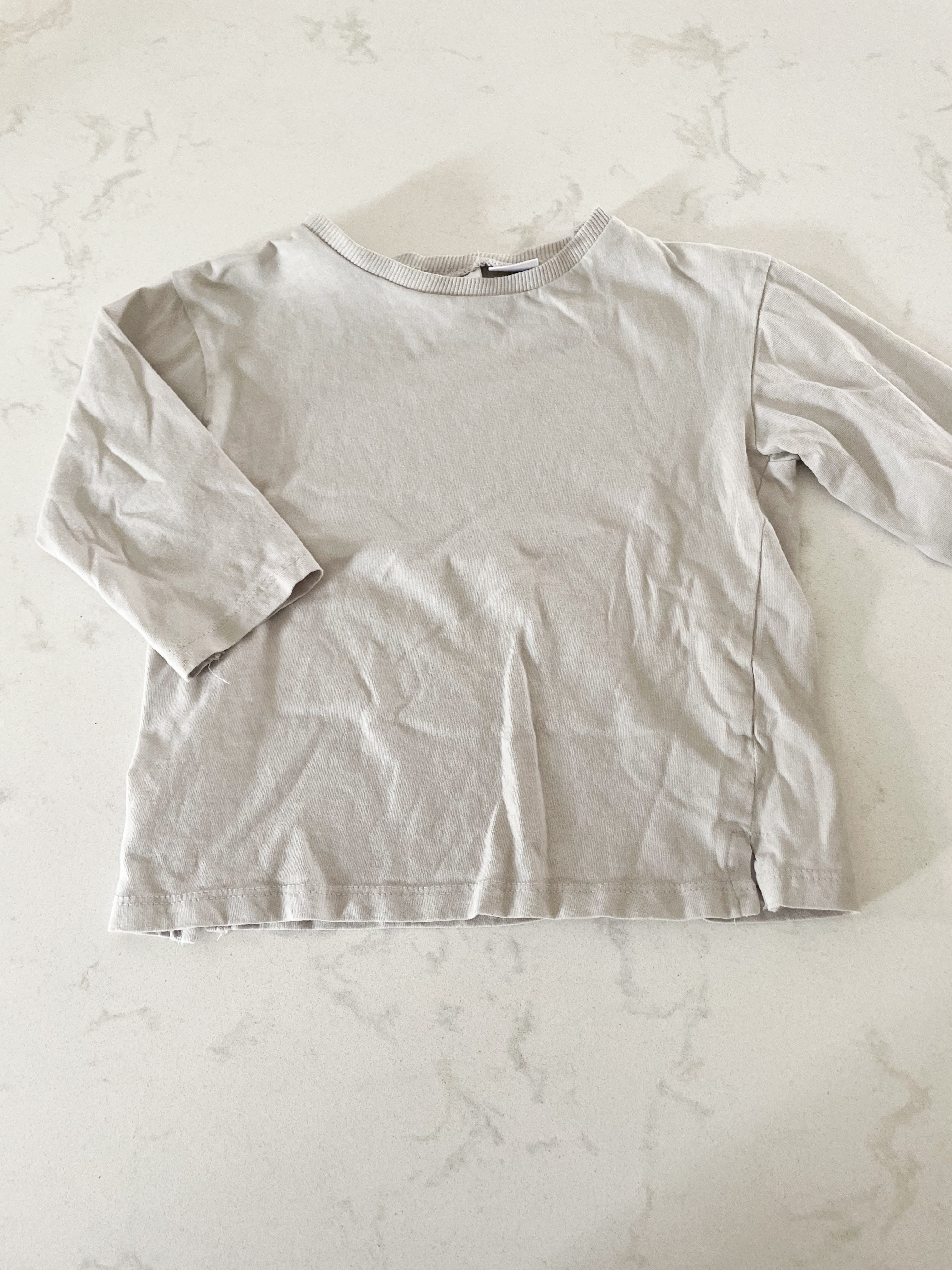 Zara-12-18m-PLAY- light grey long sleeve shirt