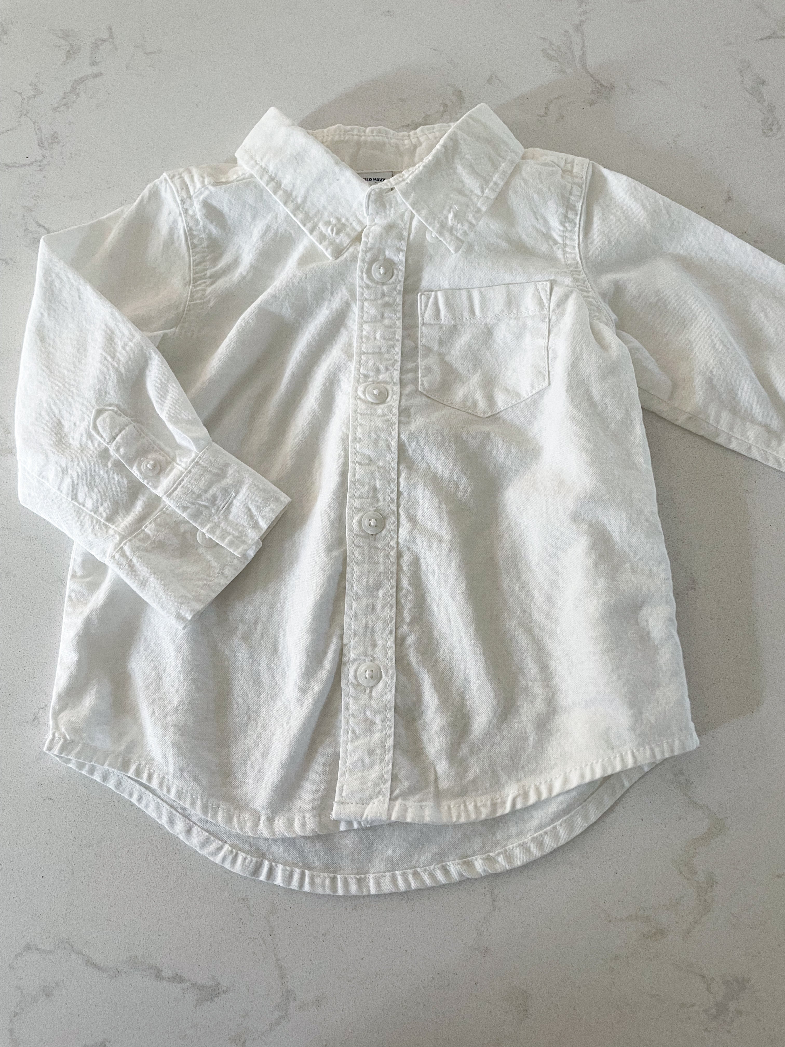 Old Navy-18-24m-VGUC- white dress shirt