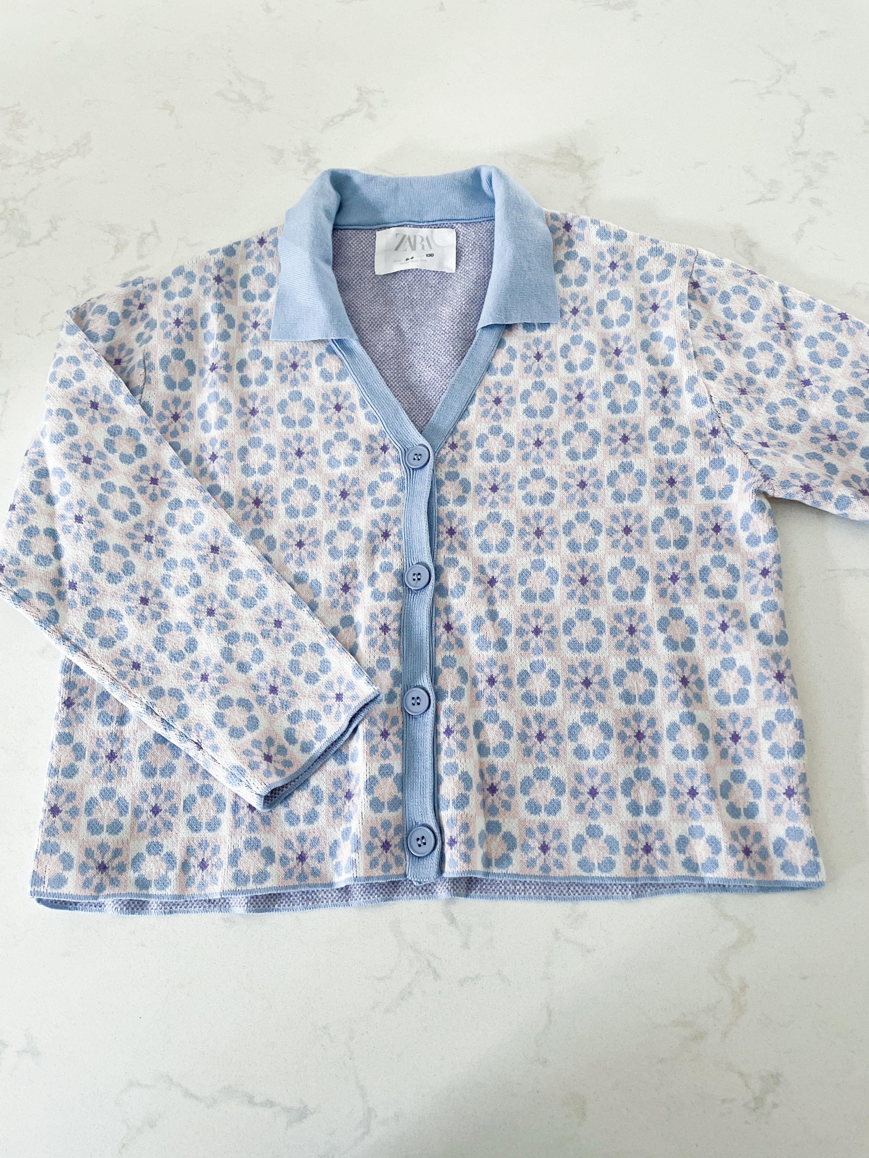 Zara-8-9Y- VGUC- purple and blue knit floral button up cardigan
