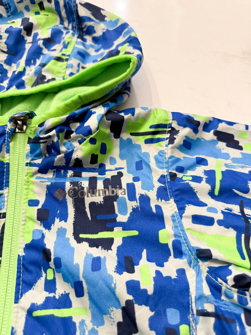 Columbia- 18-24m- VGUC- blue and green windbreaker with fleece lining