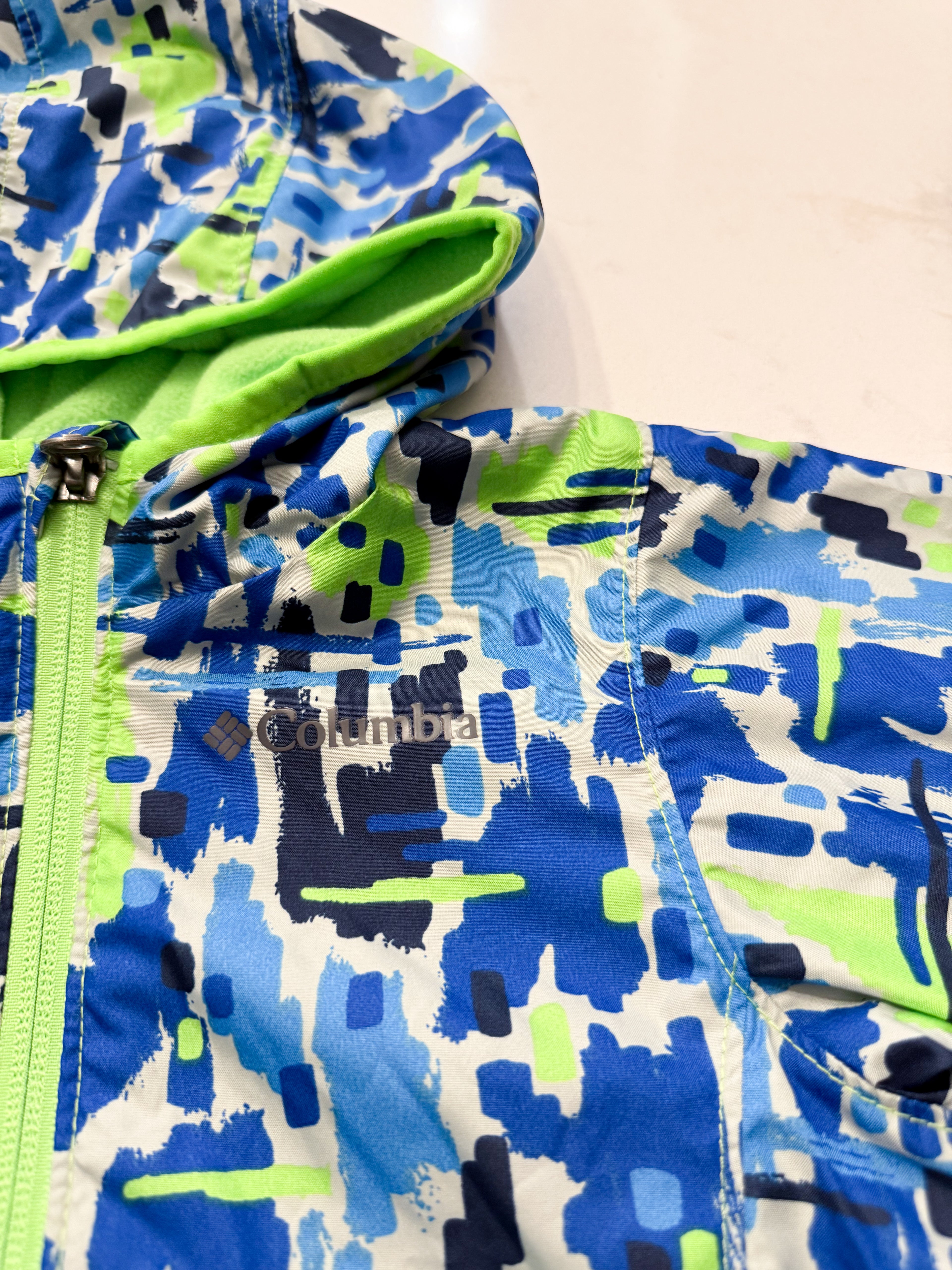 Columbia- 18-24m- VGUC- blue and green windbreaker with fleece lining