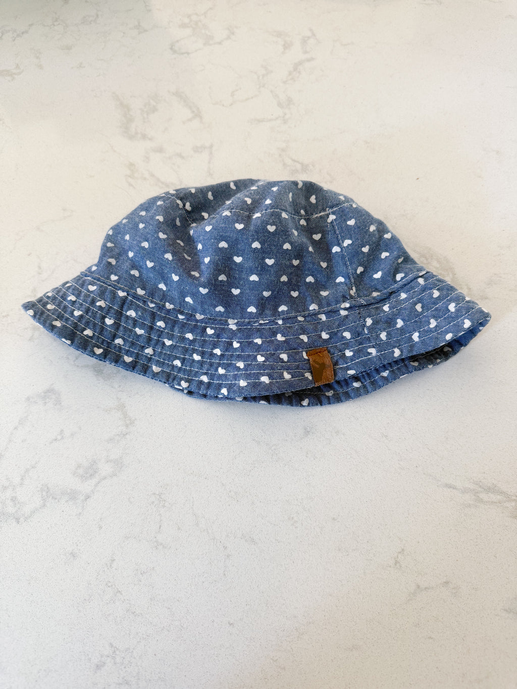 Jean with white heart bucket hat- fits 6-12m- GUC