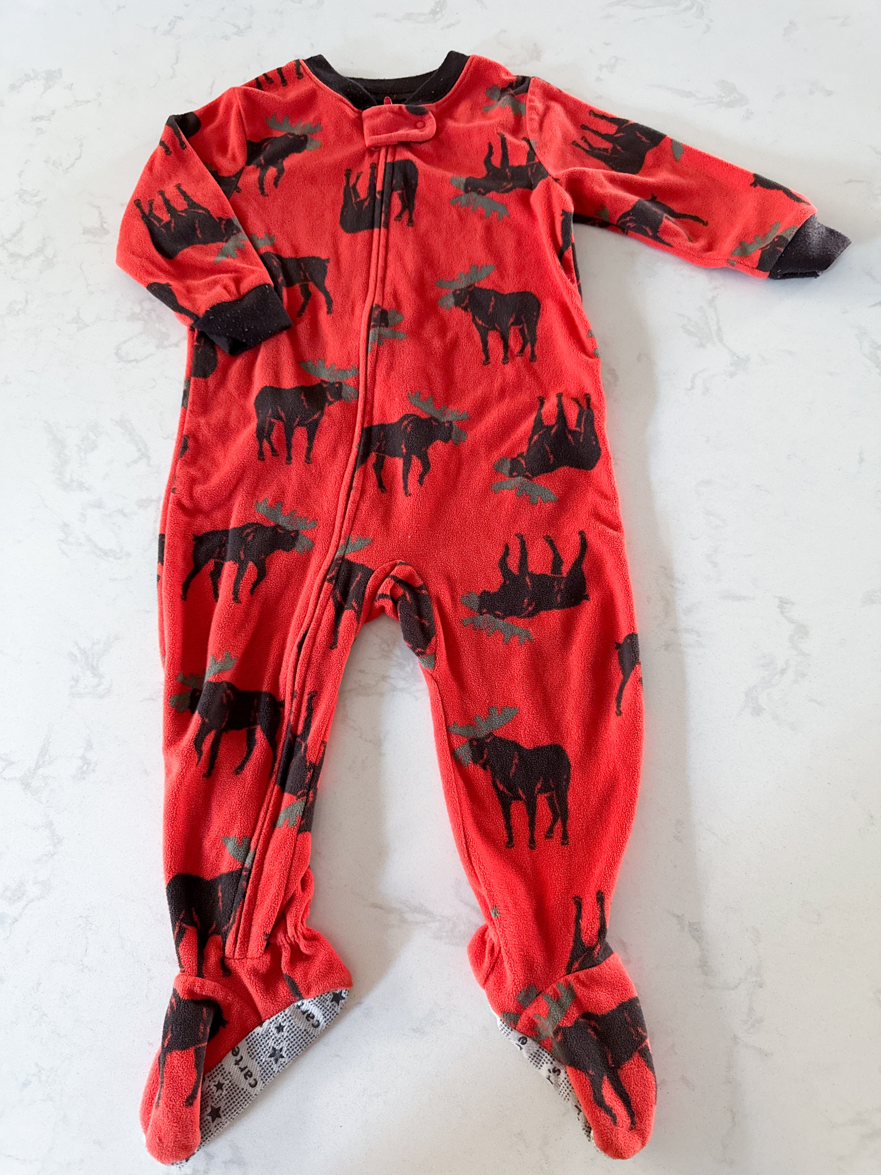 Carter’s- 18m- GUC- red fleece footie pajamas with moose