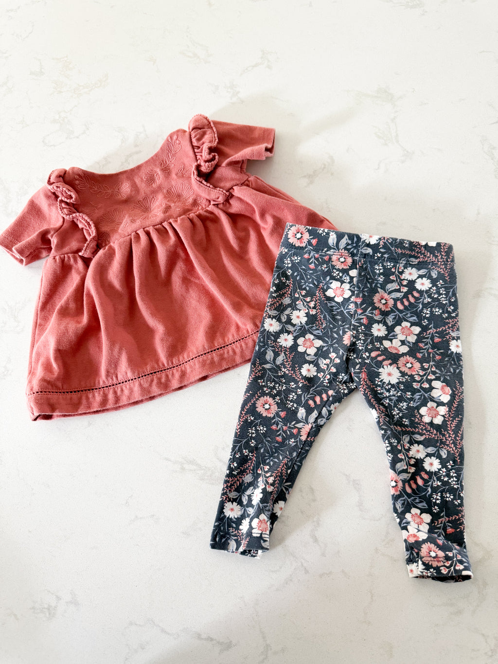 Rachel Zoe- 3-6m- GUC- two piece dusty rose embroidered top with floral leggings