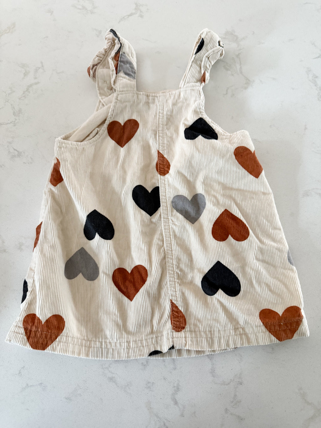Carter’s-12m- VGUC- cream corduroy dress with hearts
