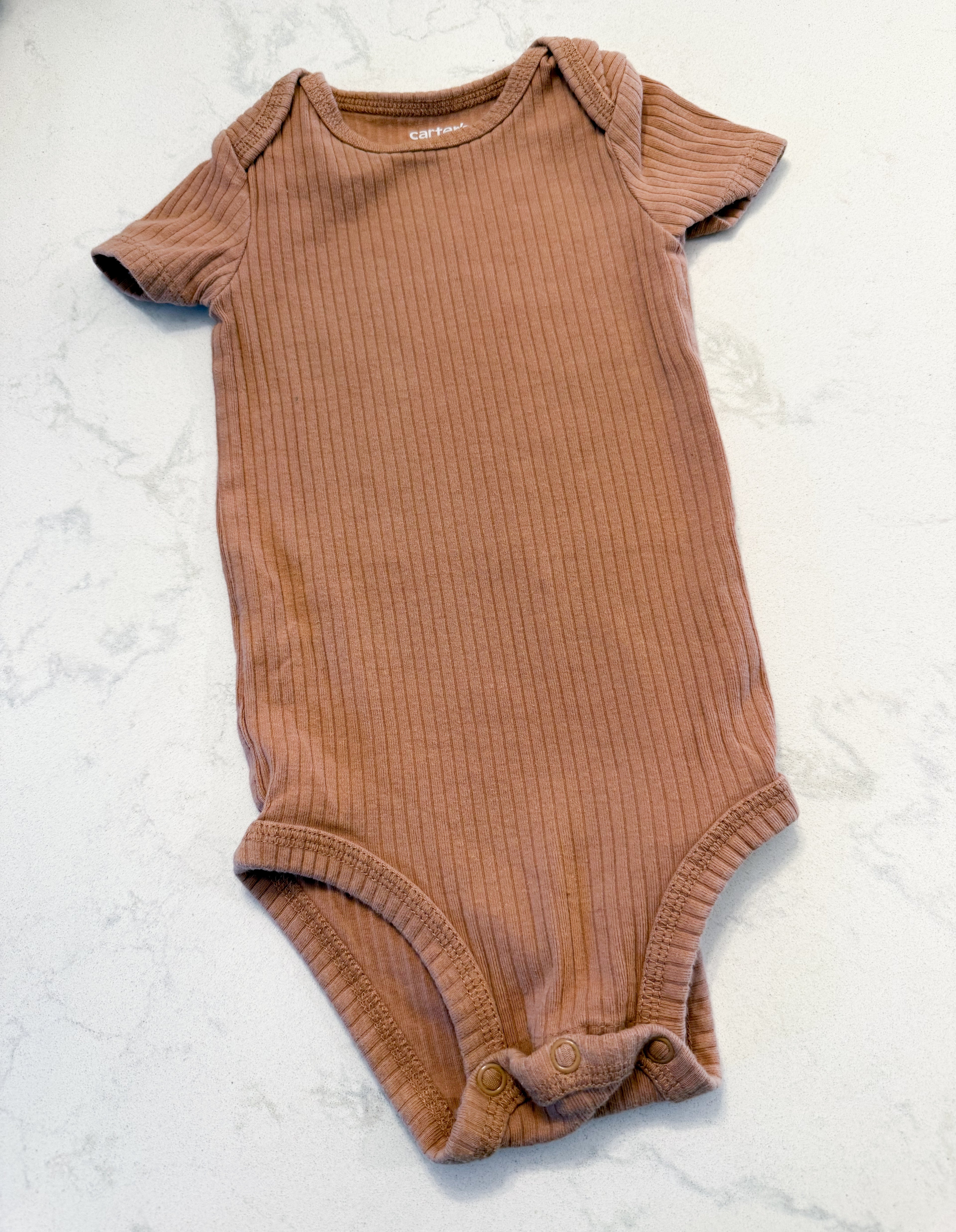 Carters- 9m- GUC- brown ribbed short sleeve bodysuit