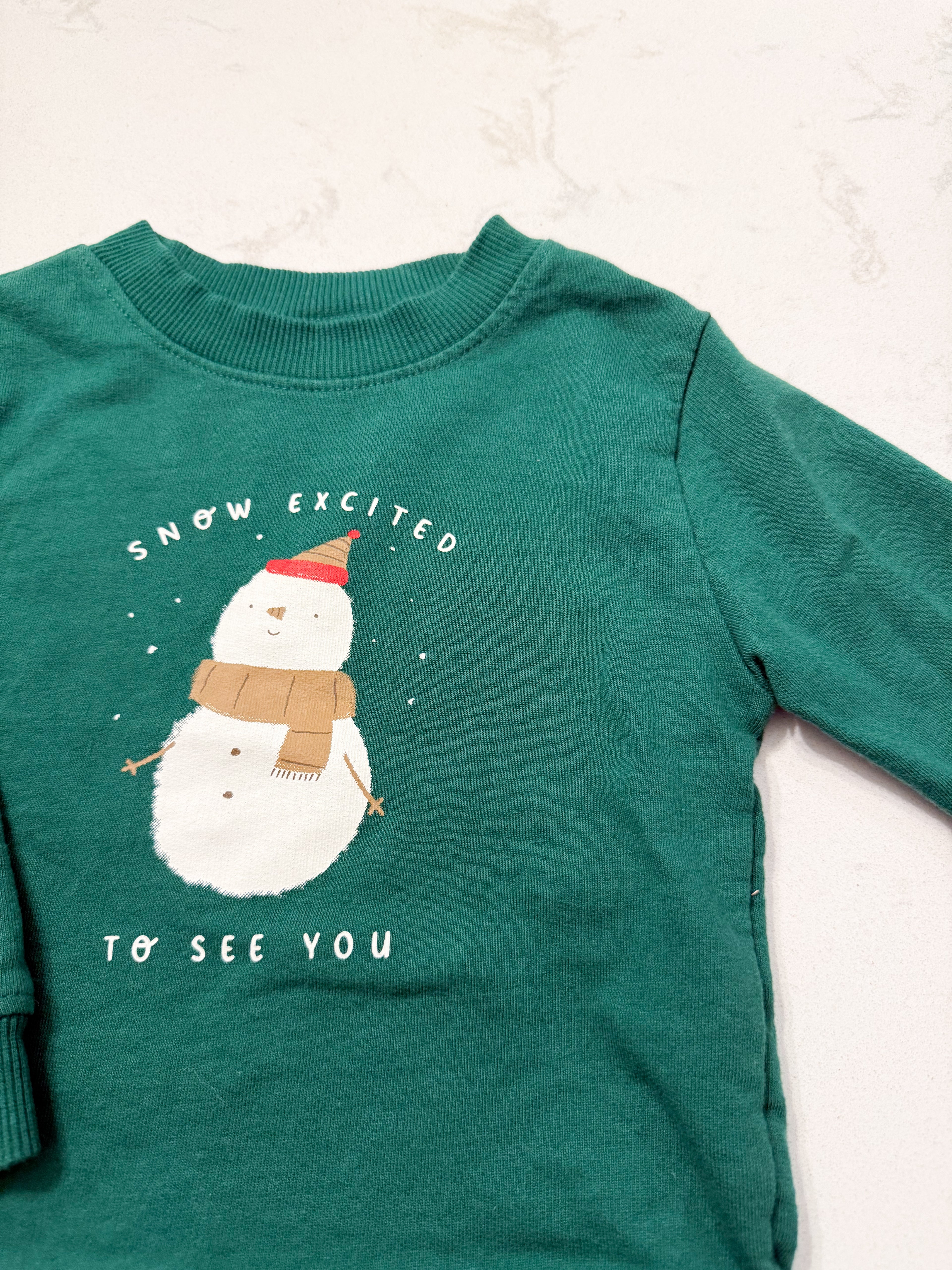 Carter’s-18m- VGUC- Green crewneck sweater