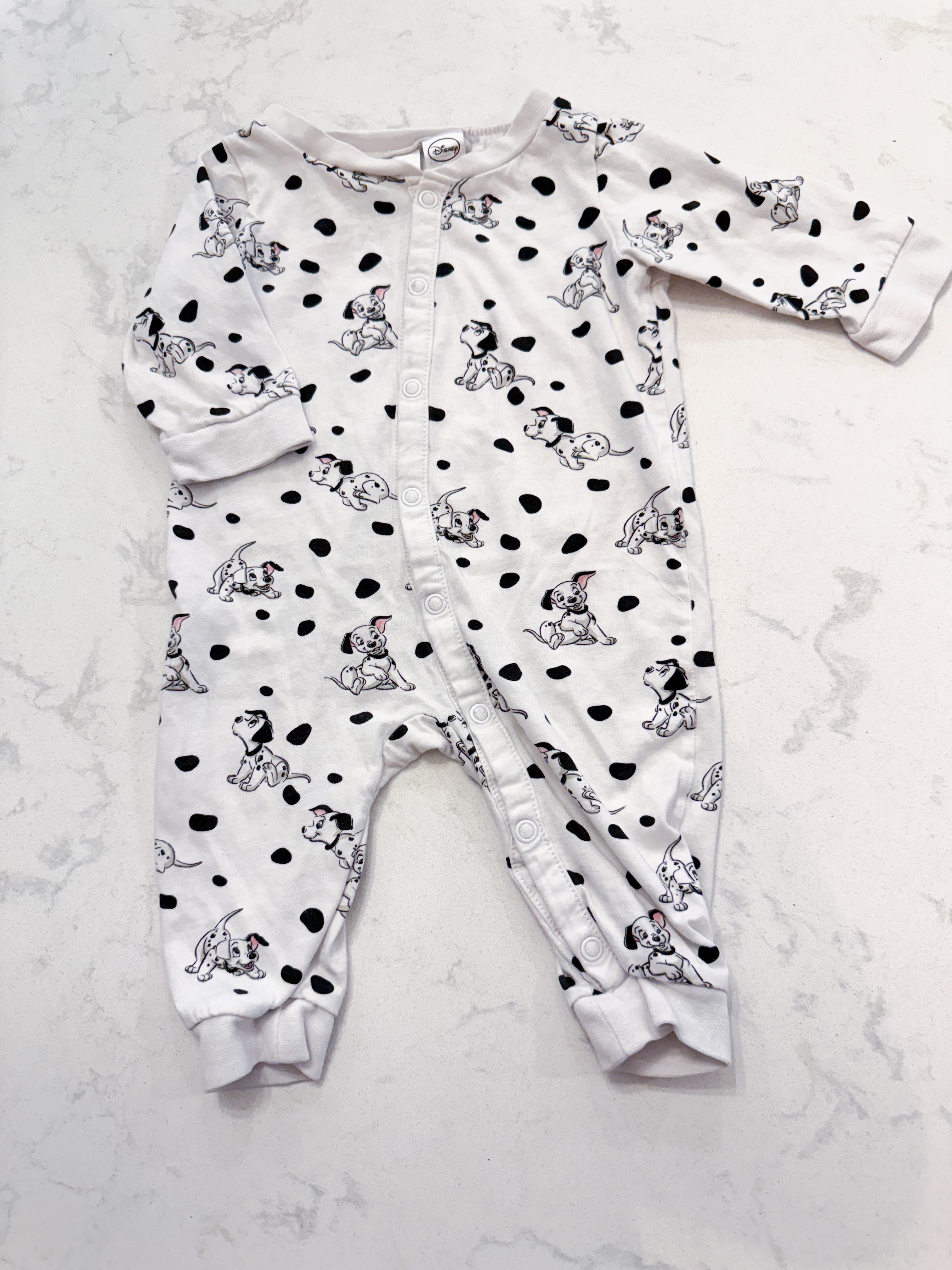 H&M- 3m- VGUC- button up jammies with 101 dalmatians