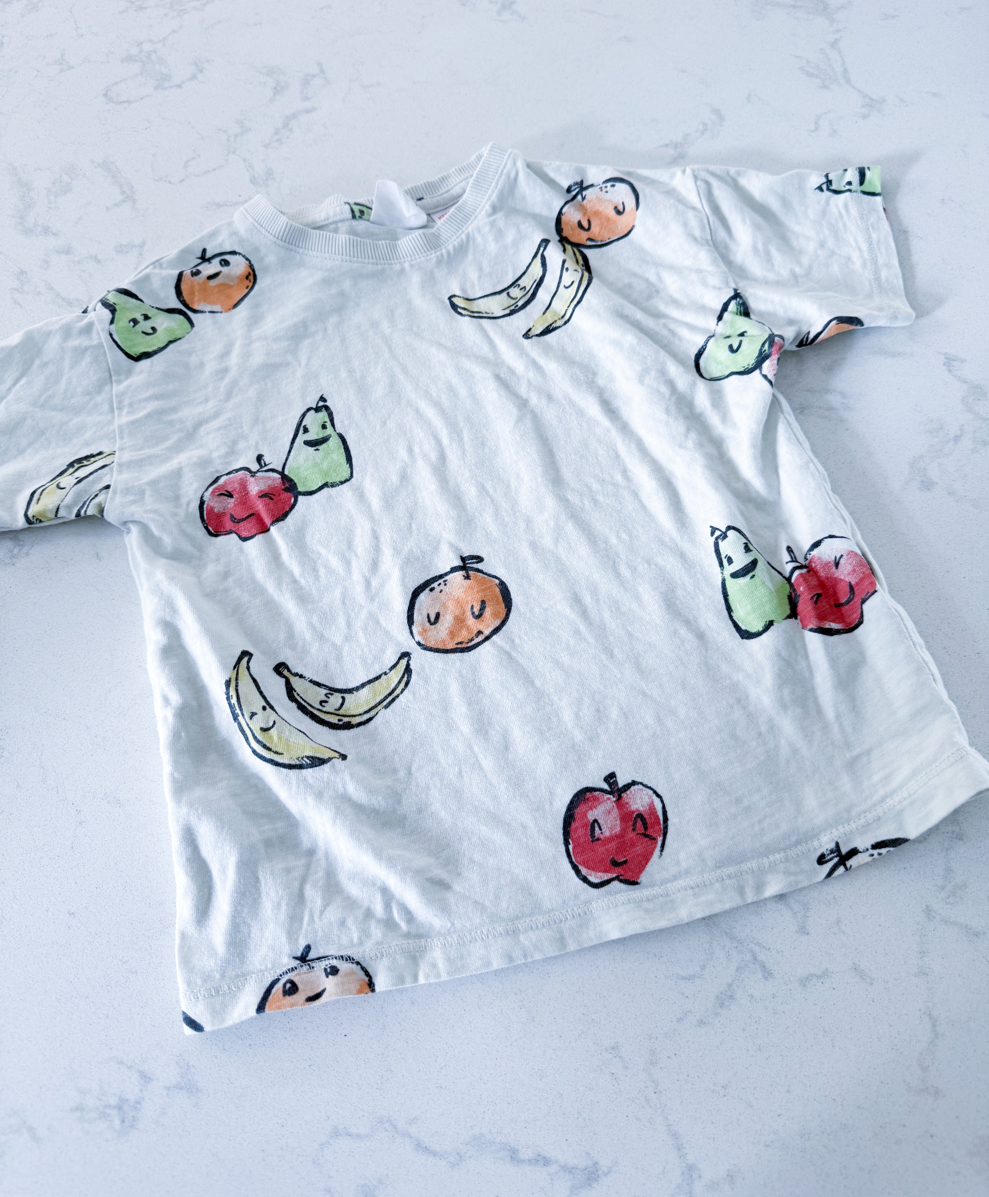 Zara- 18-24m- GUC- white t shirt with fruit graphics