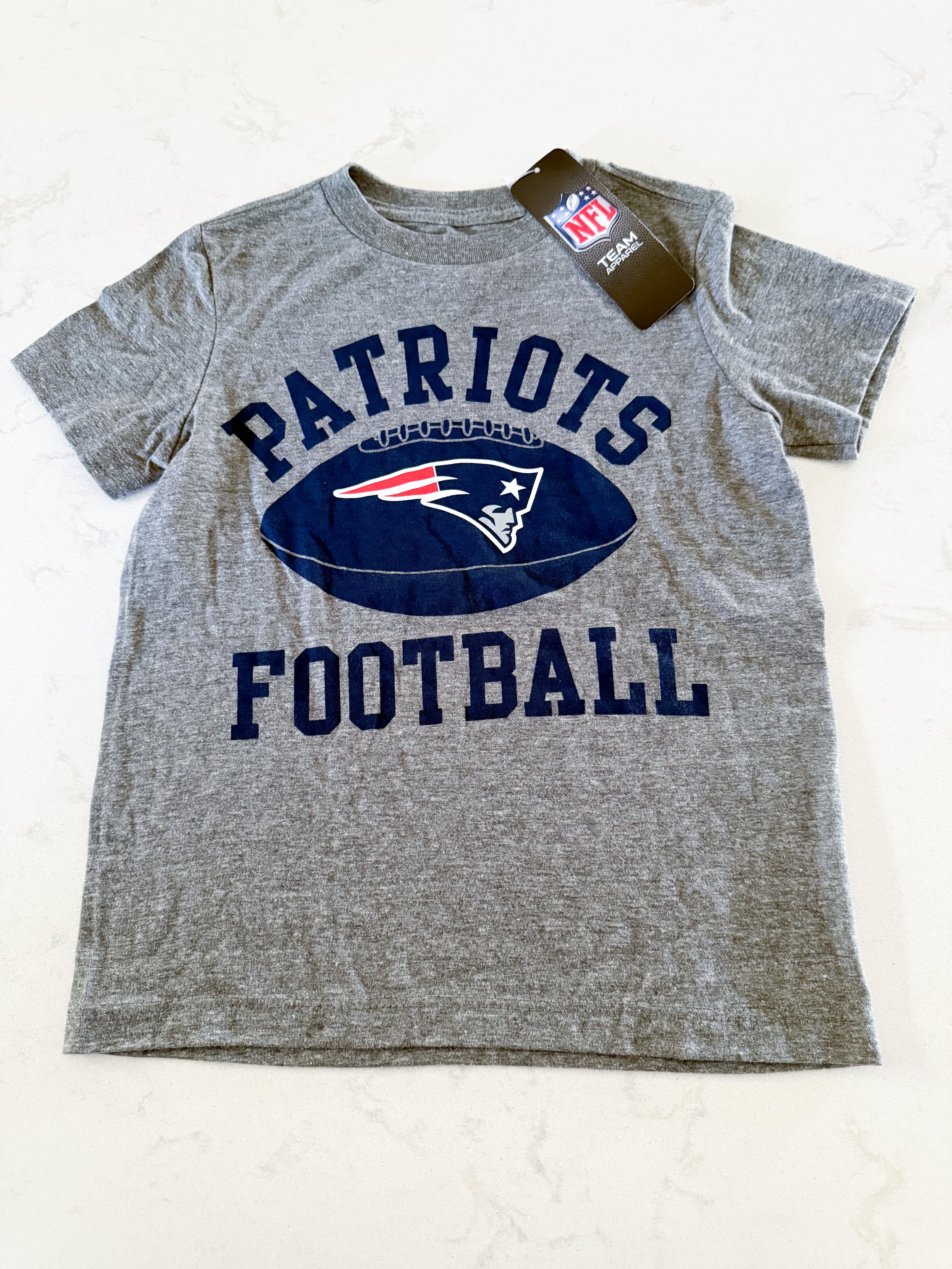NFL- 5T- BNWT- Grey Patriots t shirt