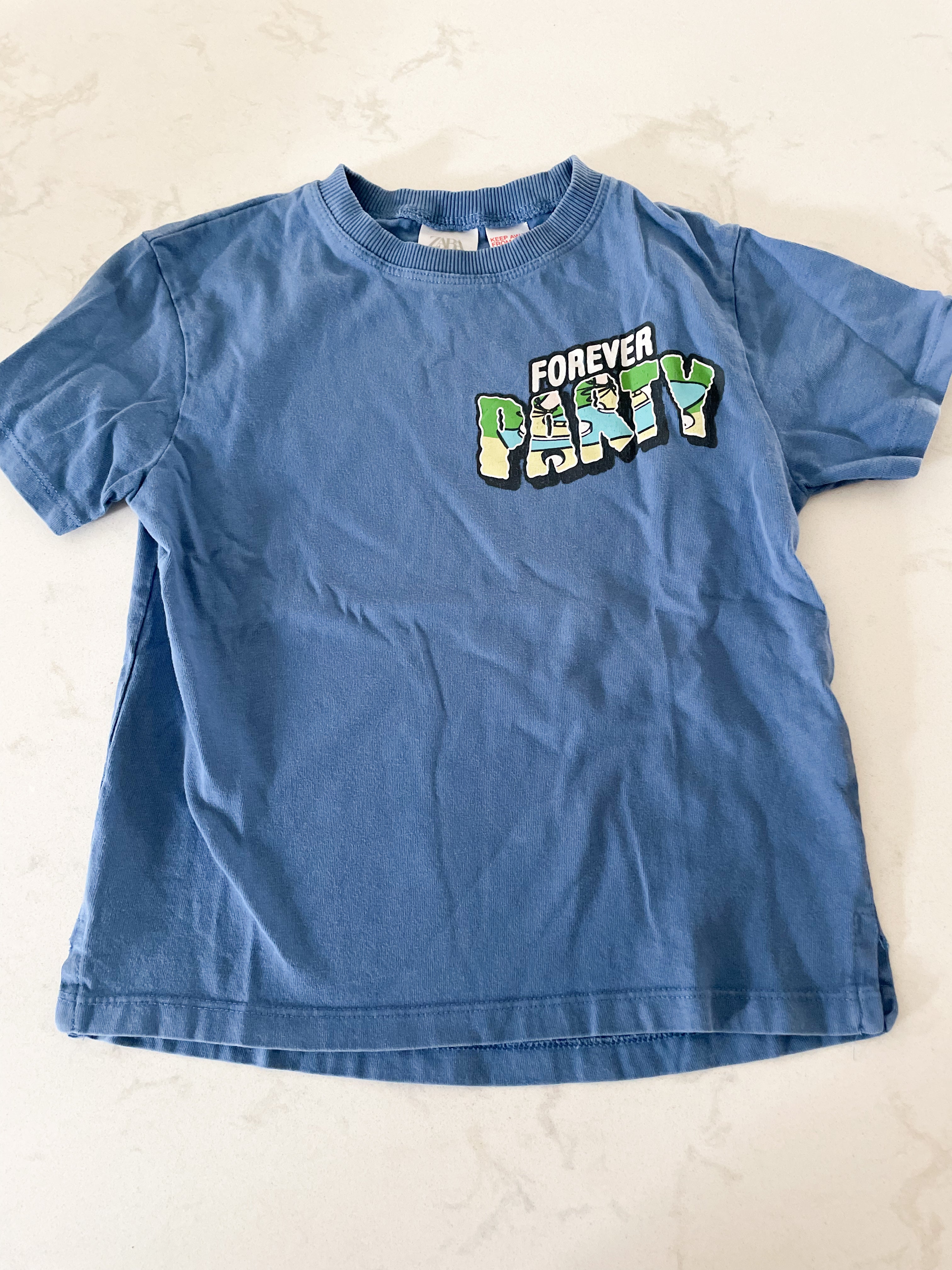 Zara-3-4Y-GUC- blue t shirt with forever party