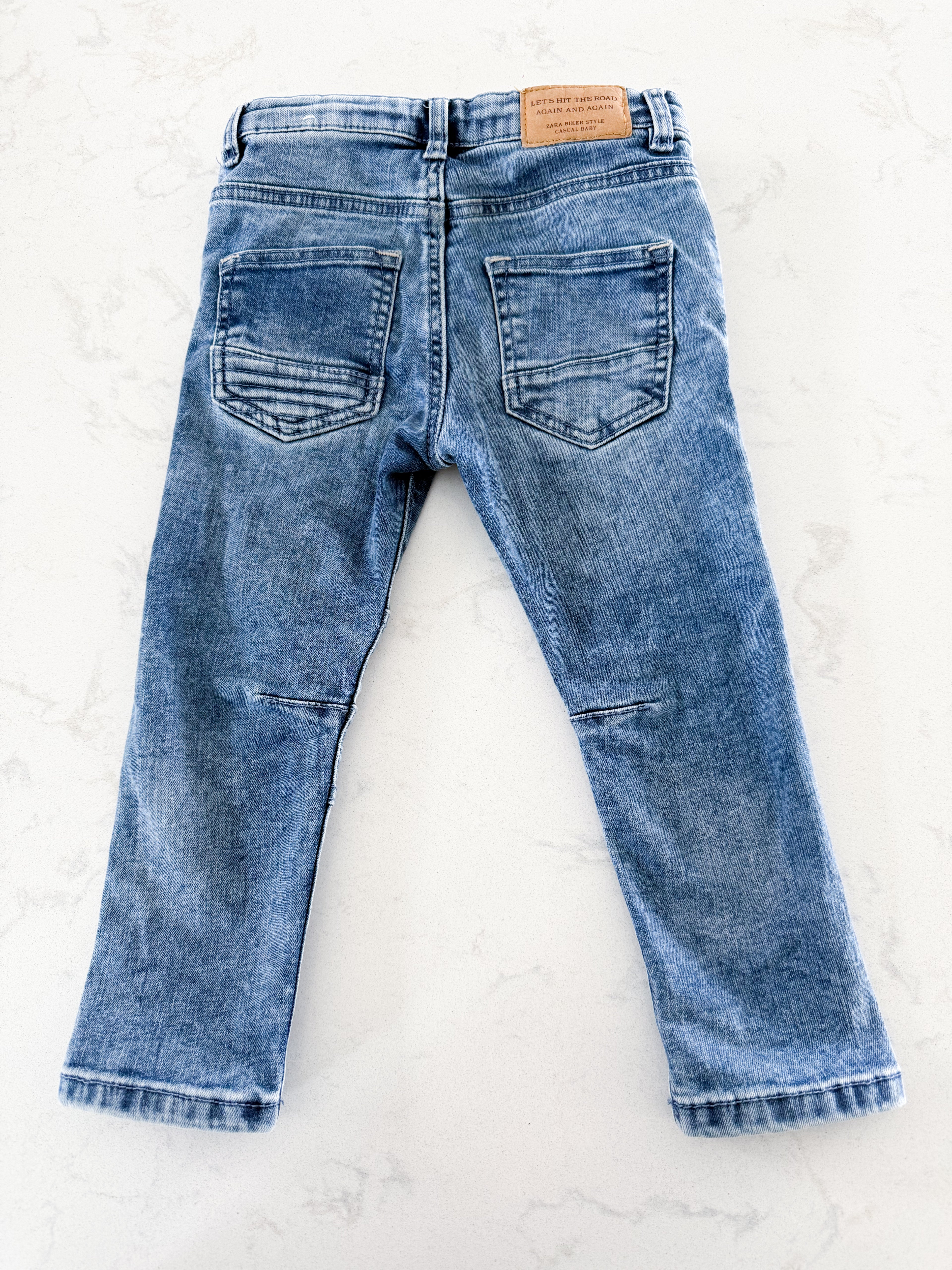 Zara- 18-24m- PLAY- jeans