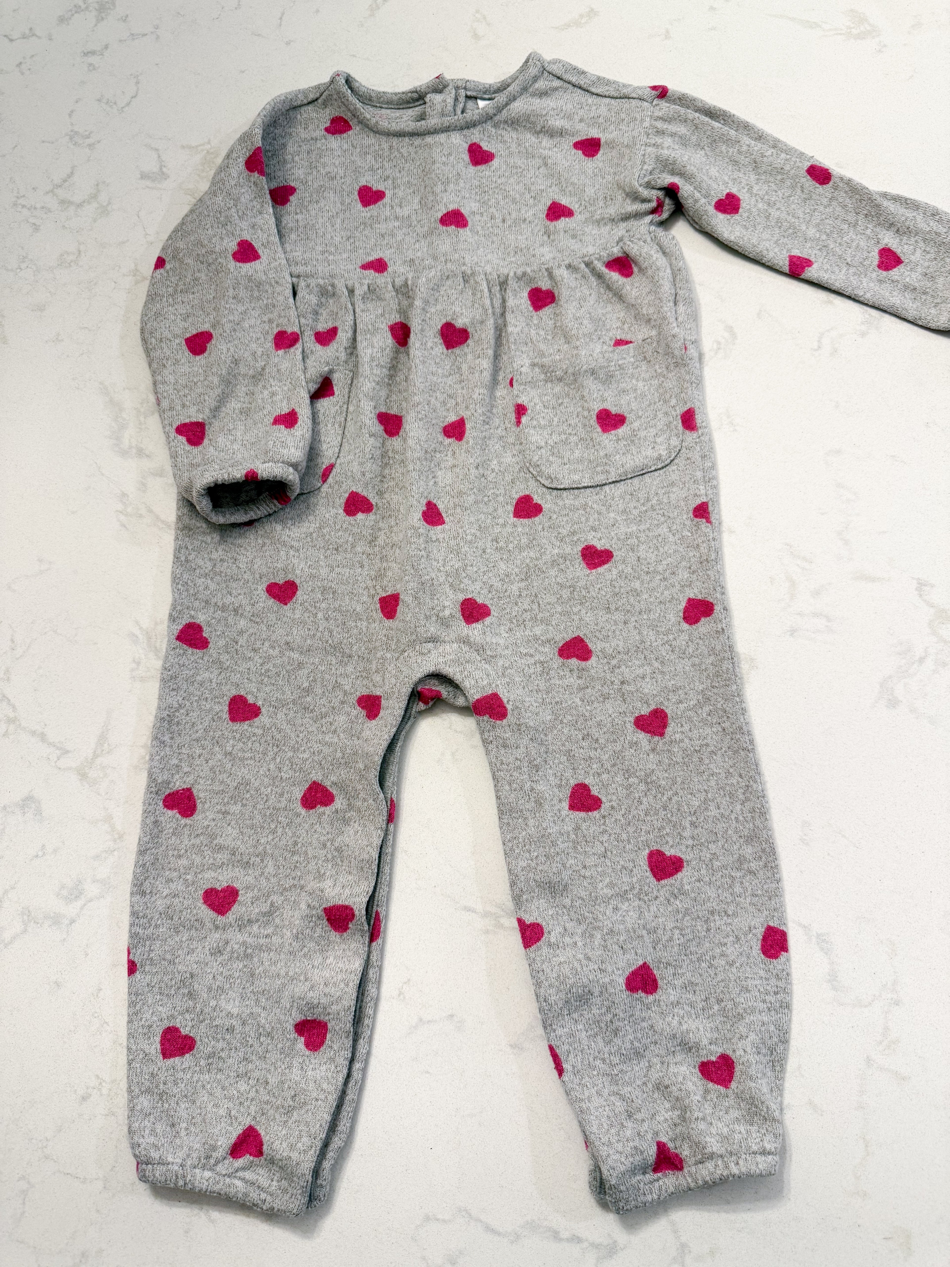 Baby Gap- 18-24m- VGUC- light grey romper with tiny hearts