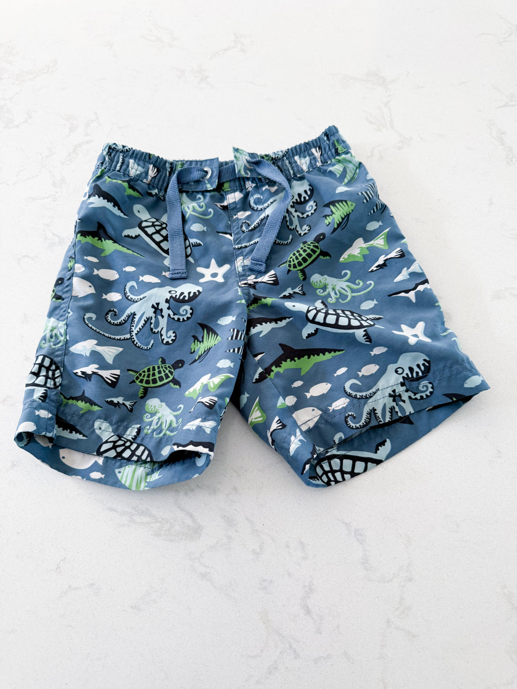 Joe Fresh- 3T- VGUC- blue swim trunks with underwater sea creatures pattern