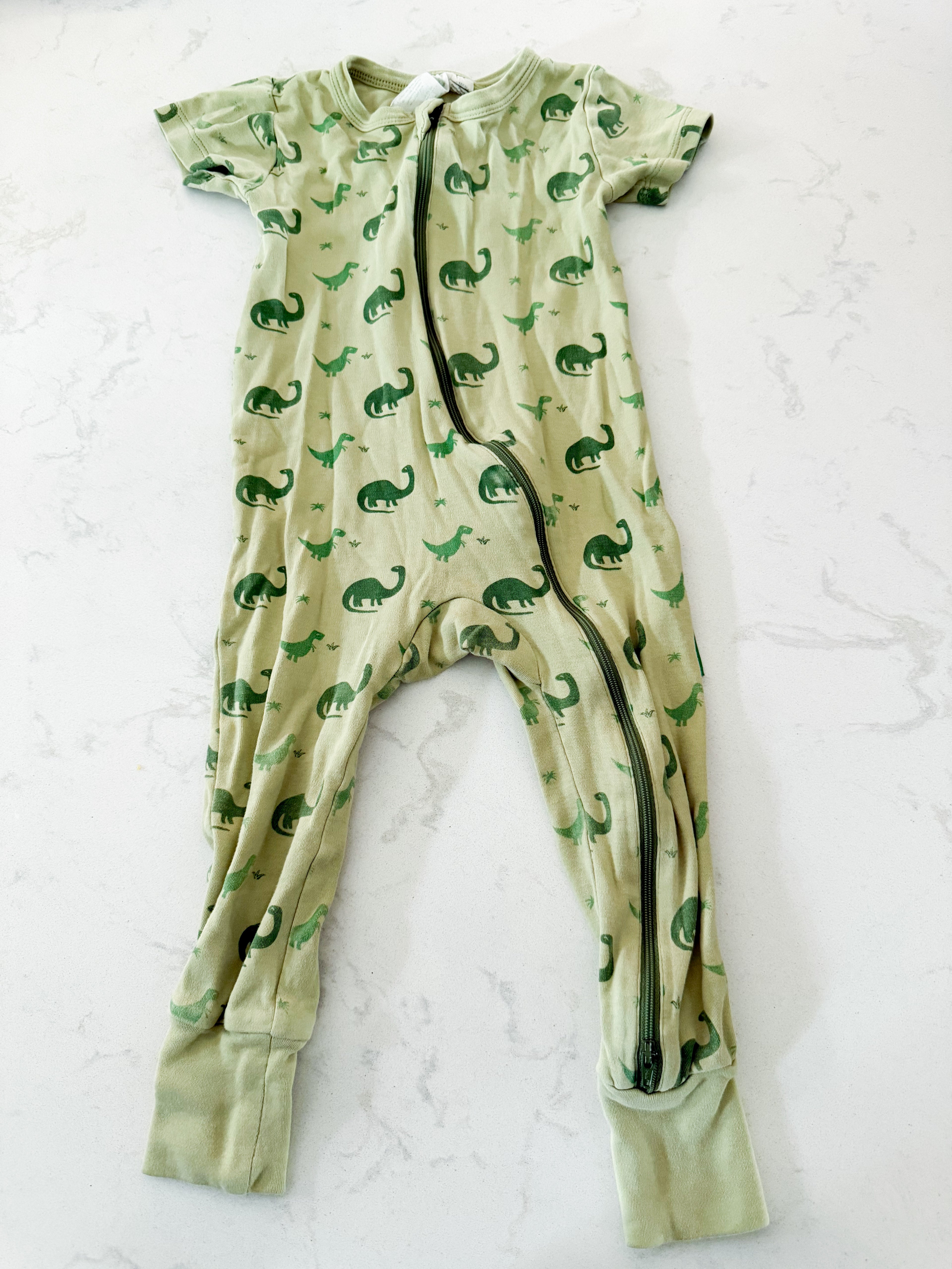 Parade- 2T- GUC- short sleeve green two way zip romper with dinosaurs