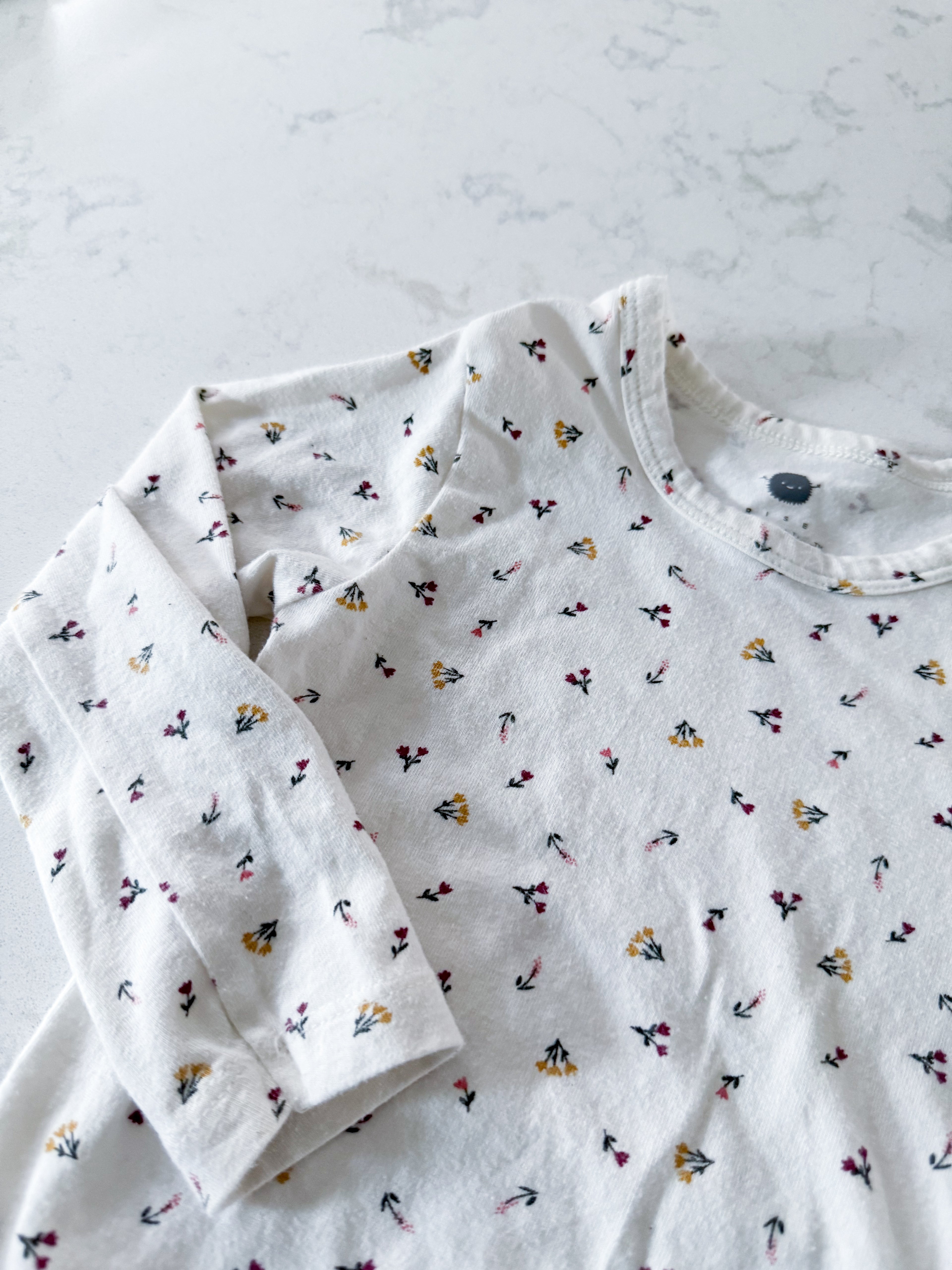 Rise Little Earthling- 12-18m- PLAY- white bodysuit and leggings with spring florals