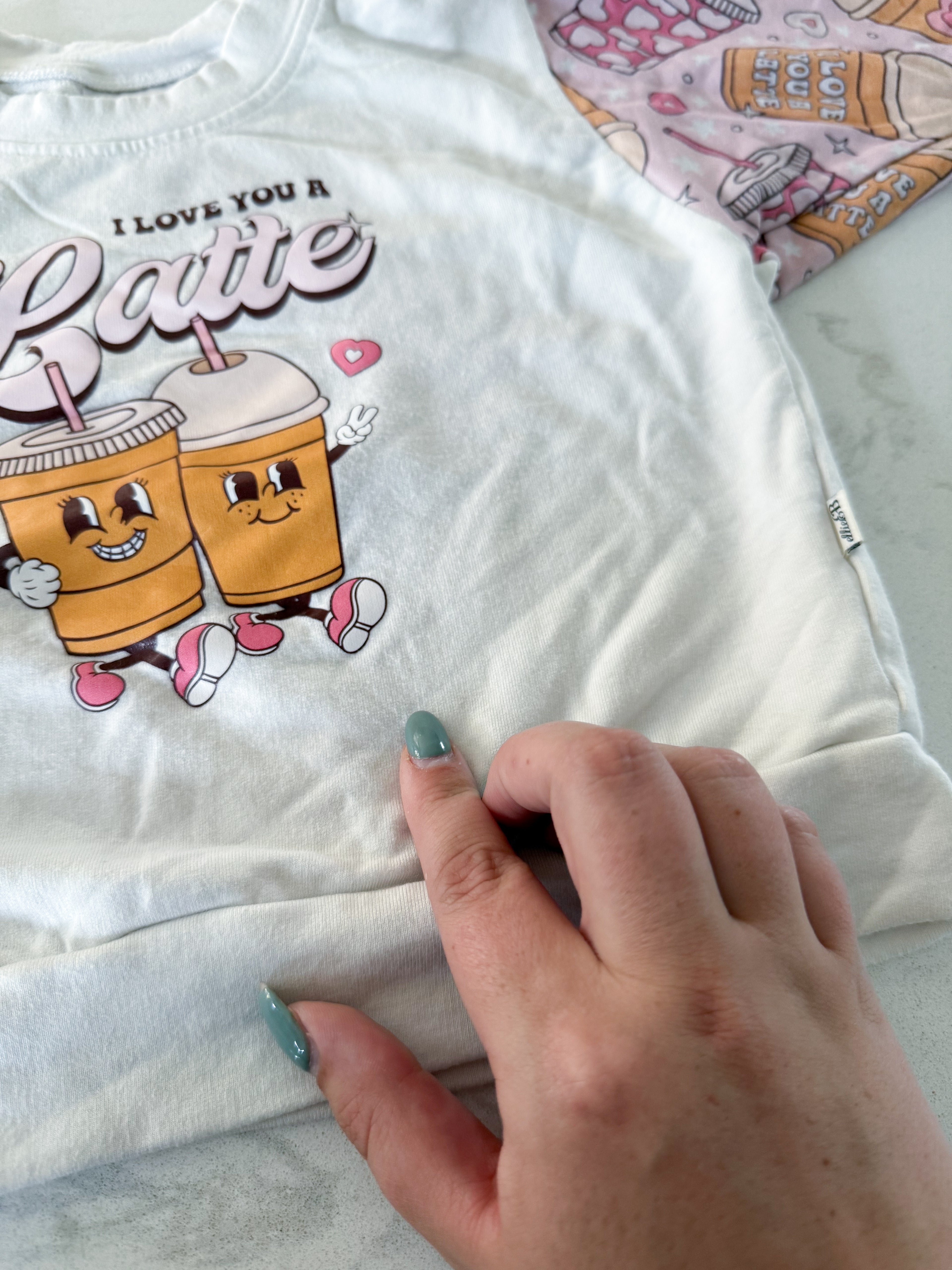 Ellie&B- 18-24m- PLAY- bamboo crew with love you a latte pattern