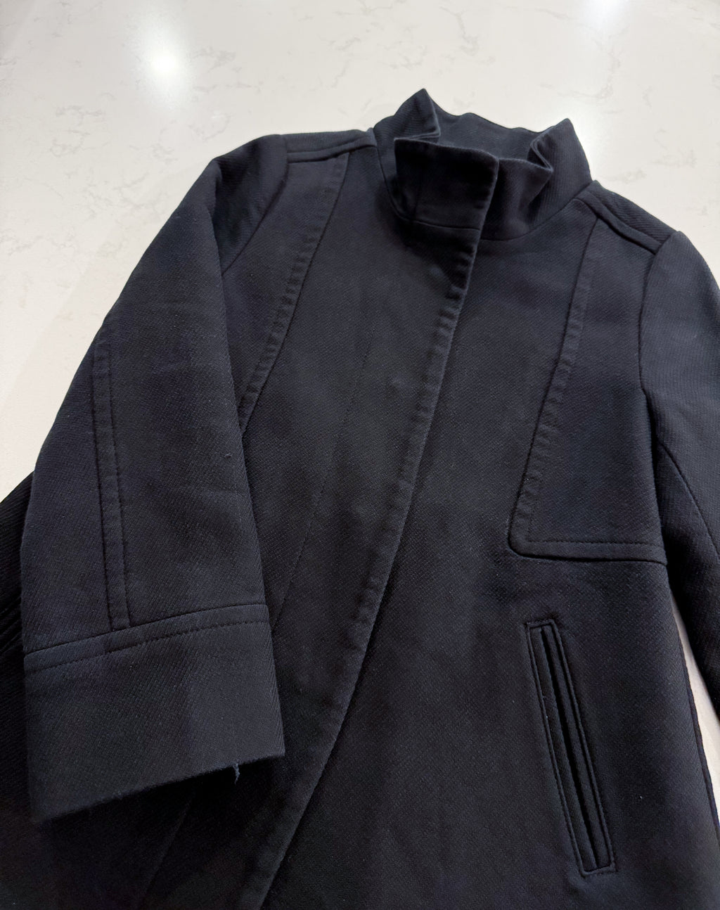 Gap Kids- 6-7Y- VGUC- black peacoat