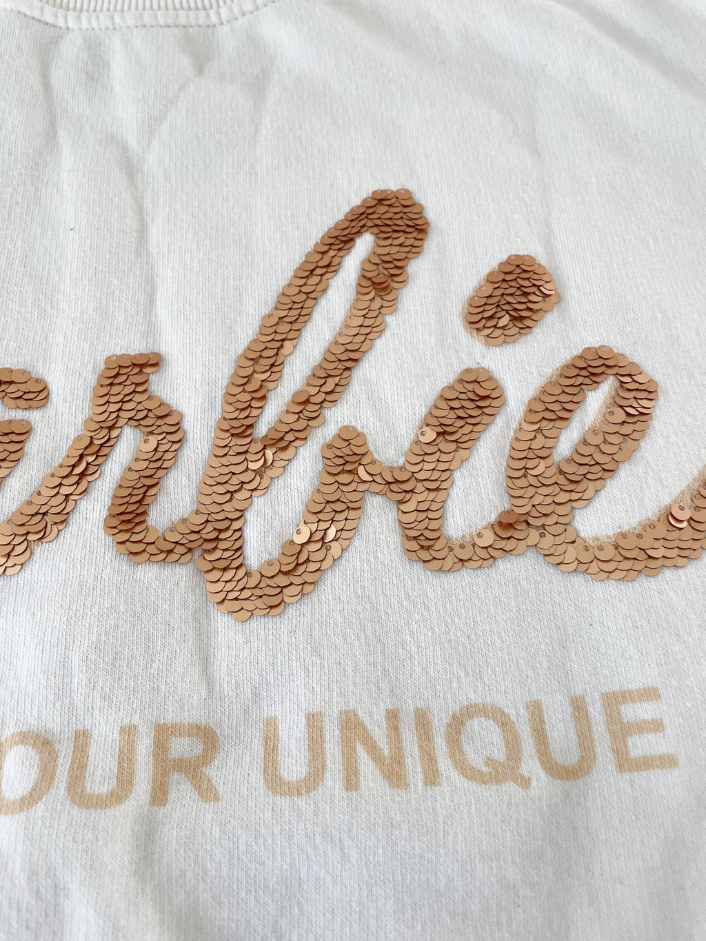 Zara- 9-10Y- cream Barbie crewneck with sequins