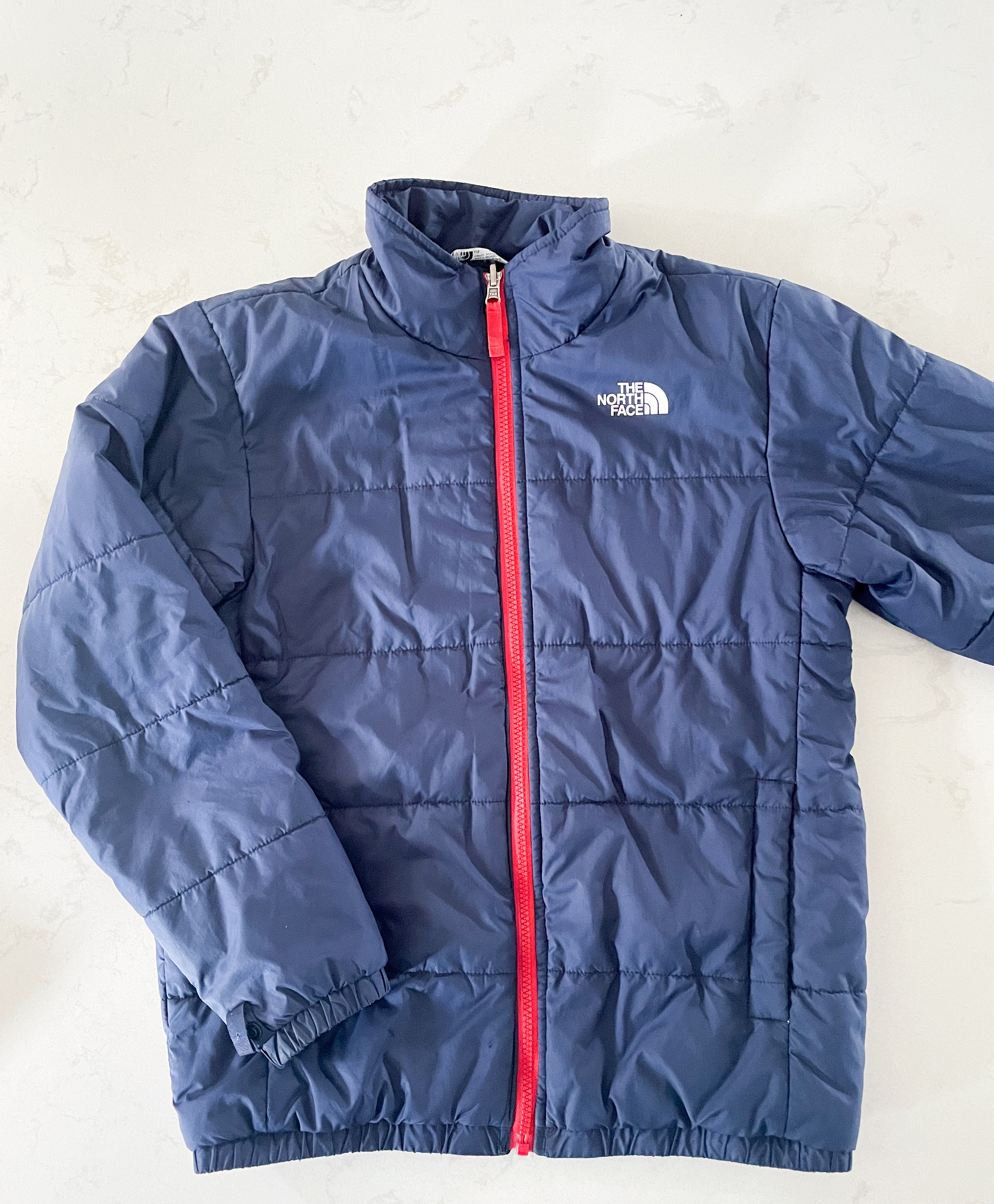 The North Face- 14-16Y-PLAY- navy puffer jacket with red zipper