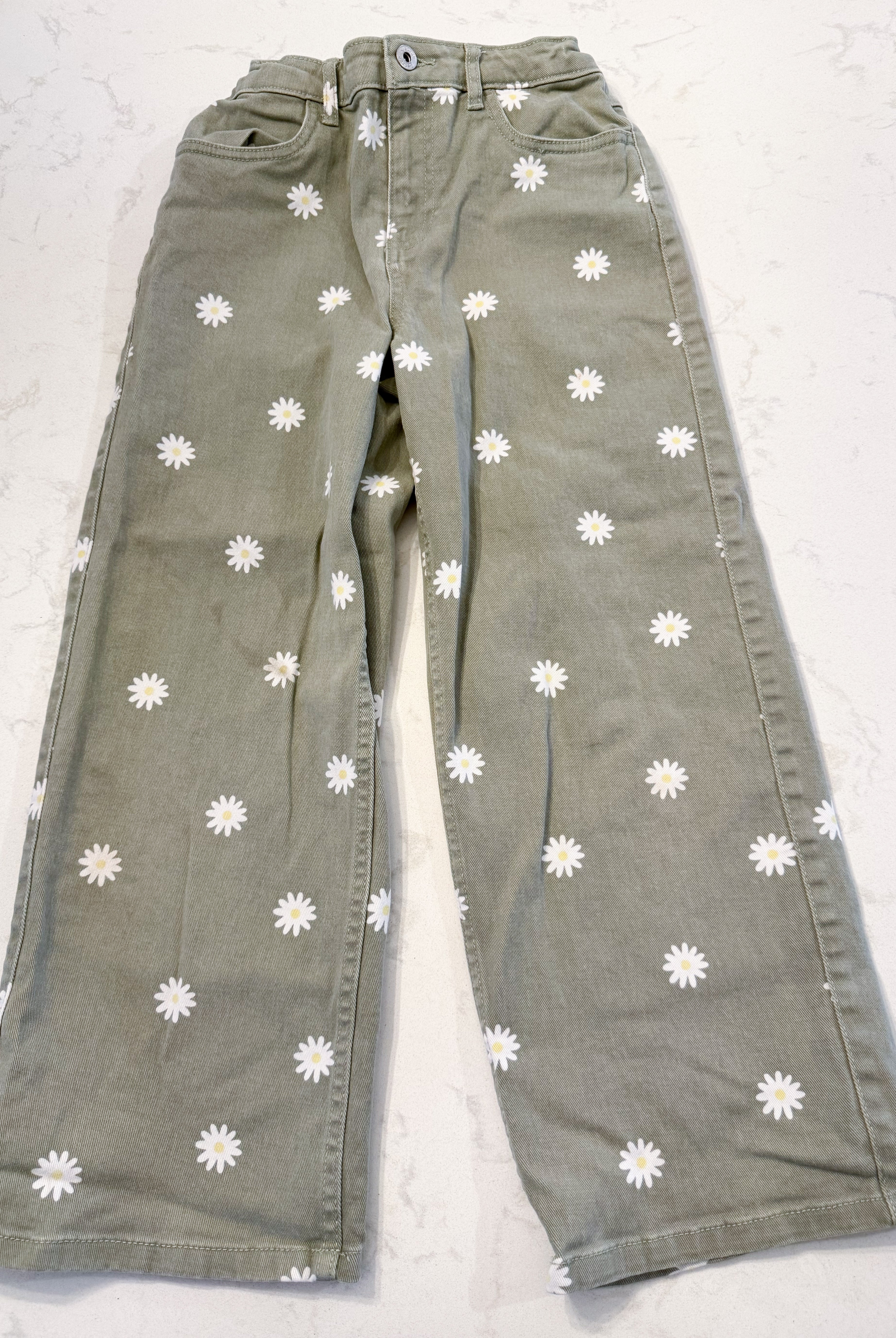 George- 14Y- PLAY- sage green jeans with adjustable waist and daisies
