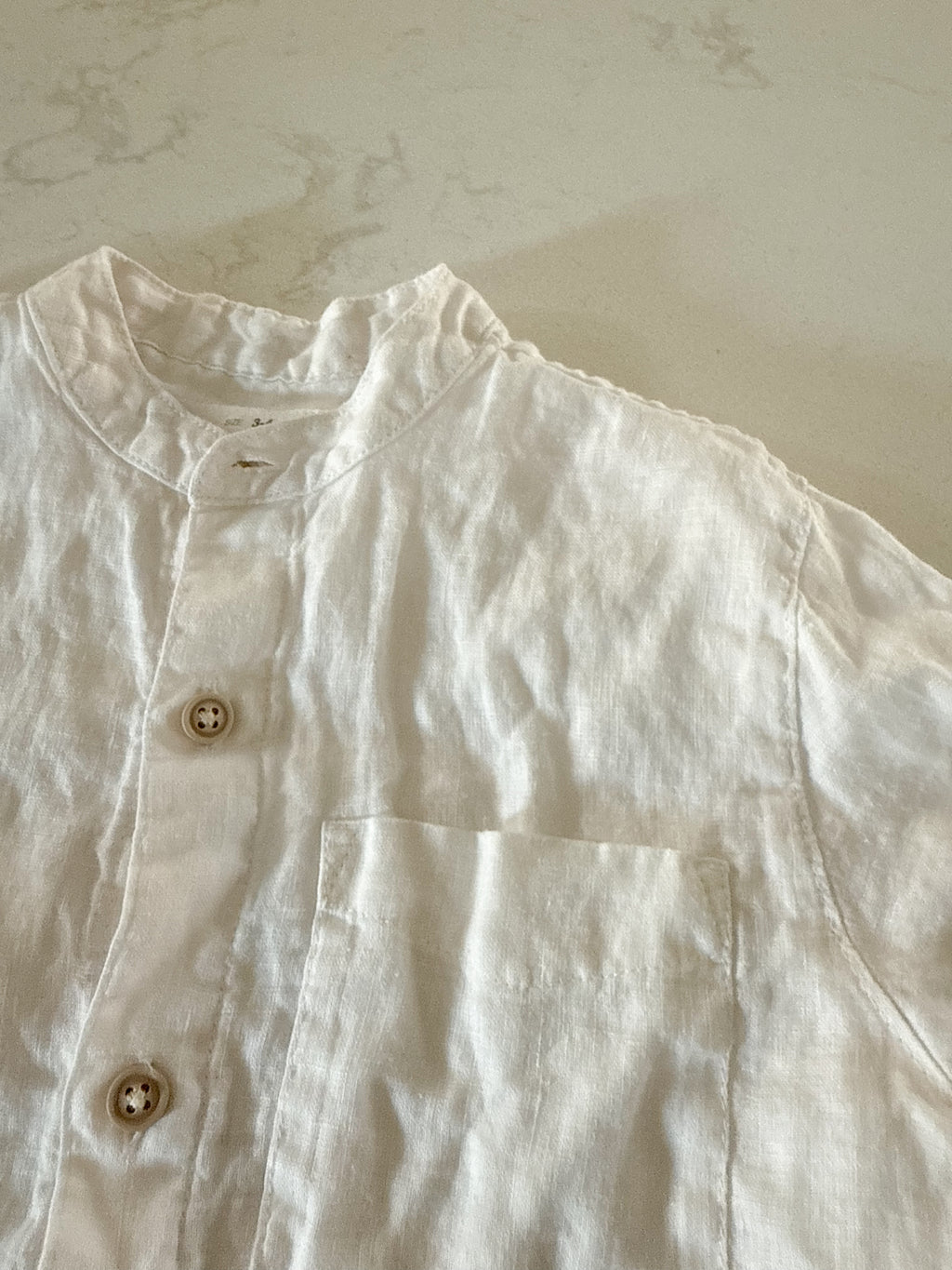Zara- 3-4Y- VGUC- white thin button up dress shirt