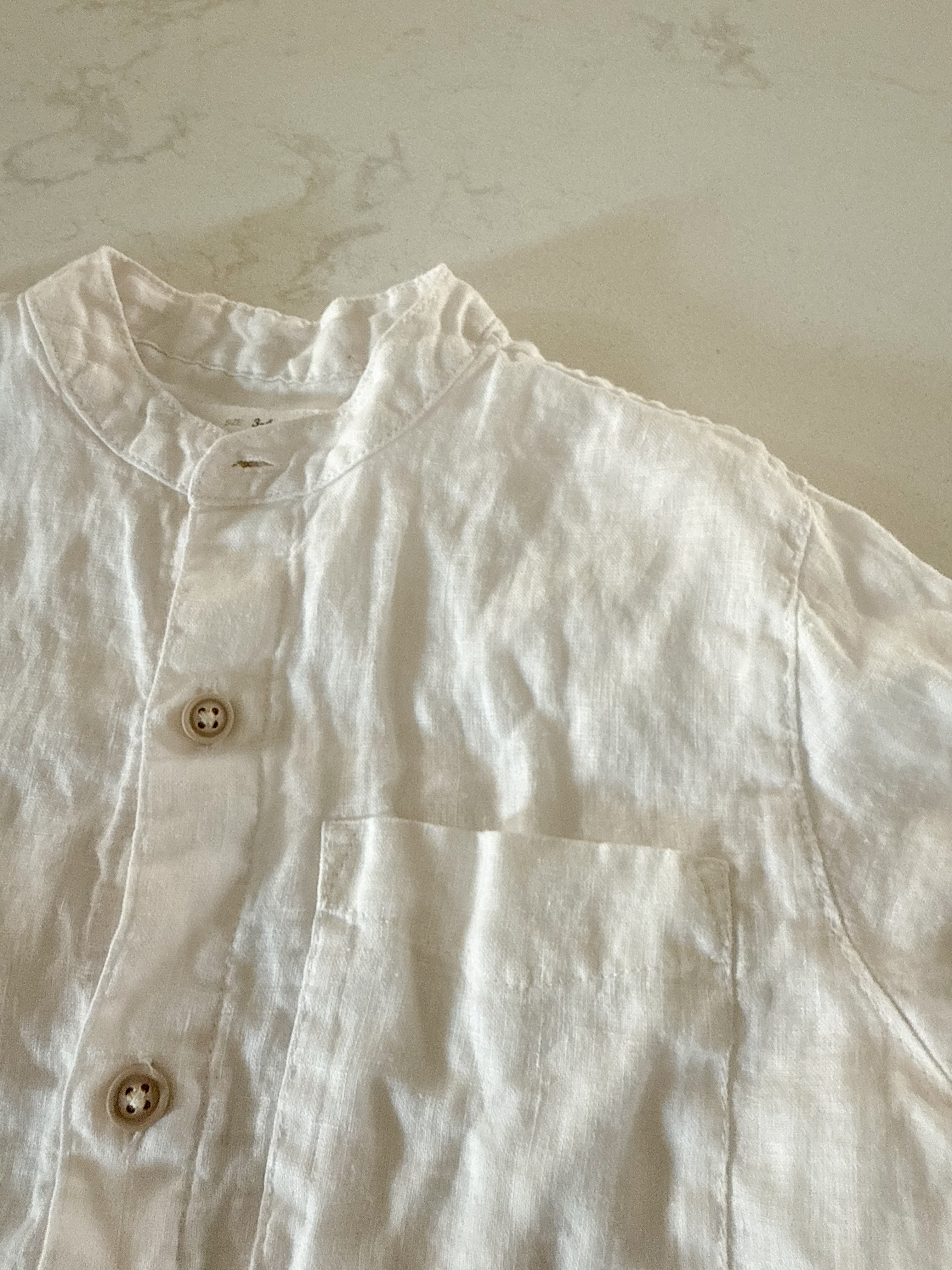 Zara- 3-4Y- VGUC- white thin button up dress shirt