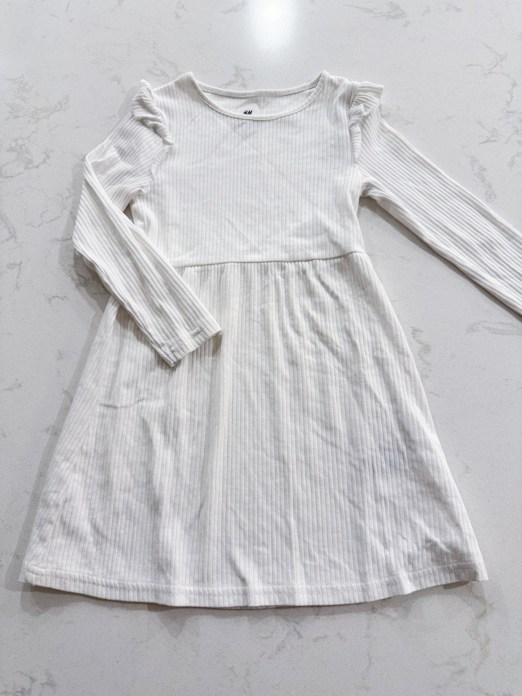 H&M- 3/4T- VGUC- white ribbed long sleeve dress