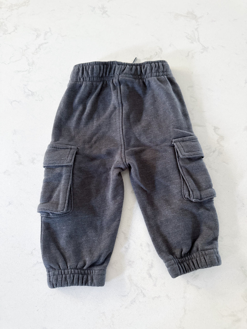 George- 3-6m- VGUC- dark grey cargo sweats