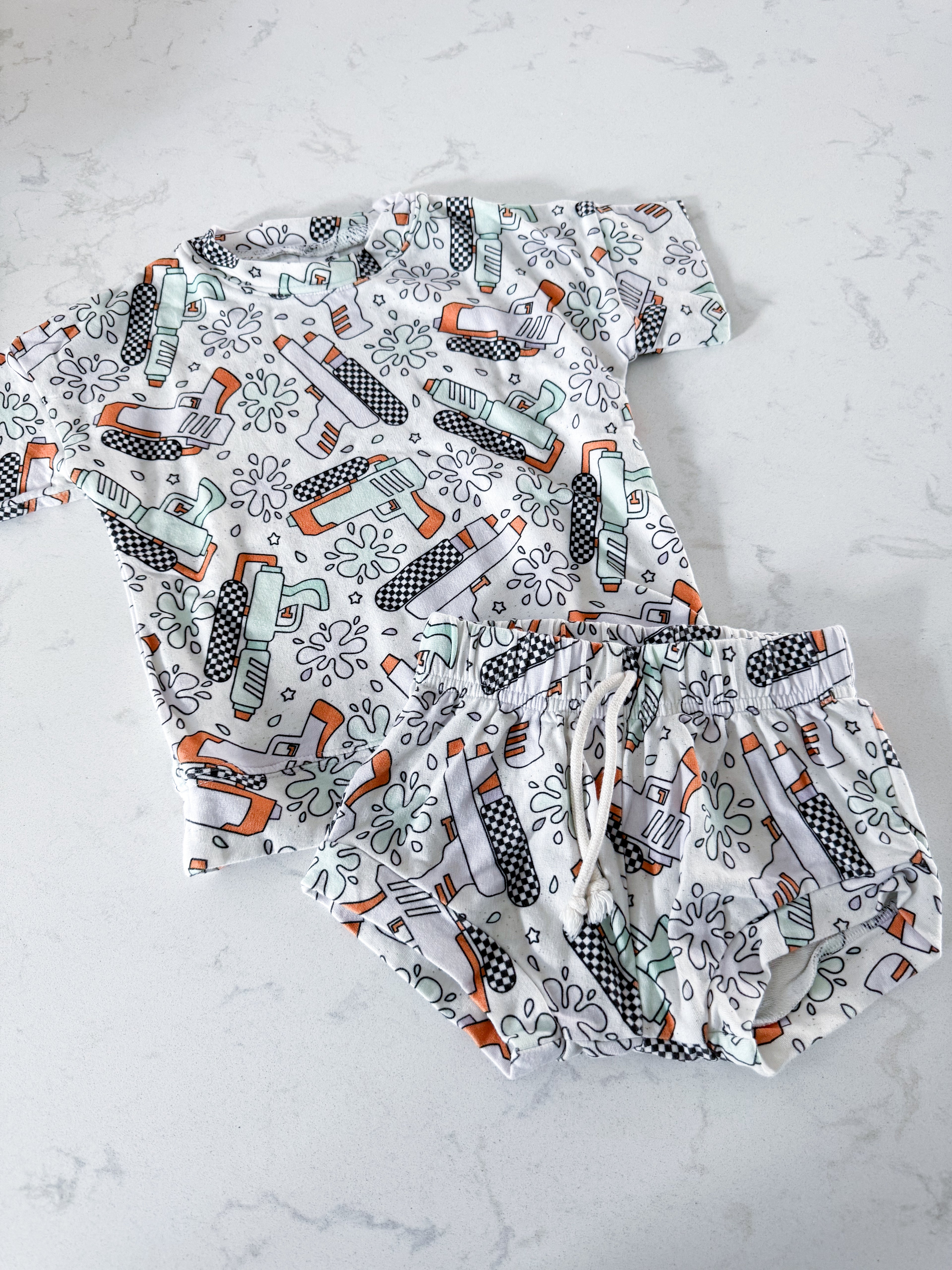 Dear Aspen- 18-24m- VGUC- two piece summer sets with water gun print