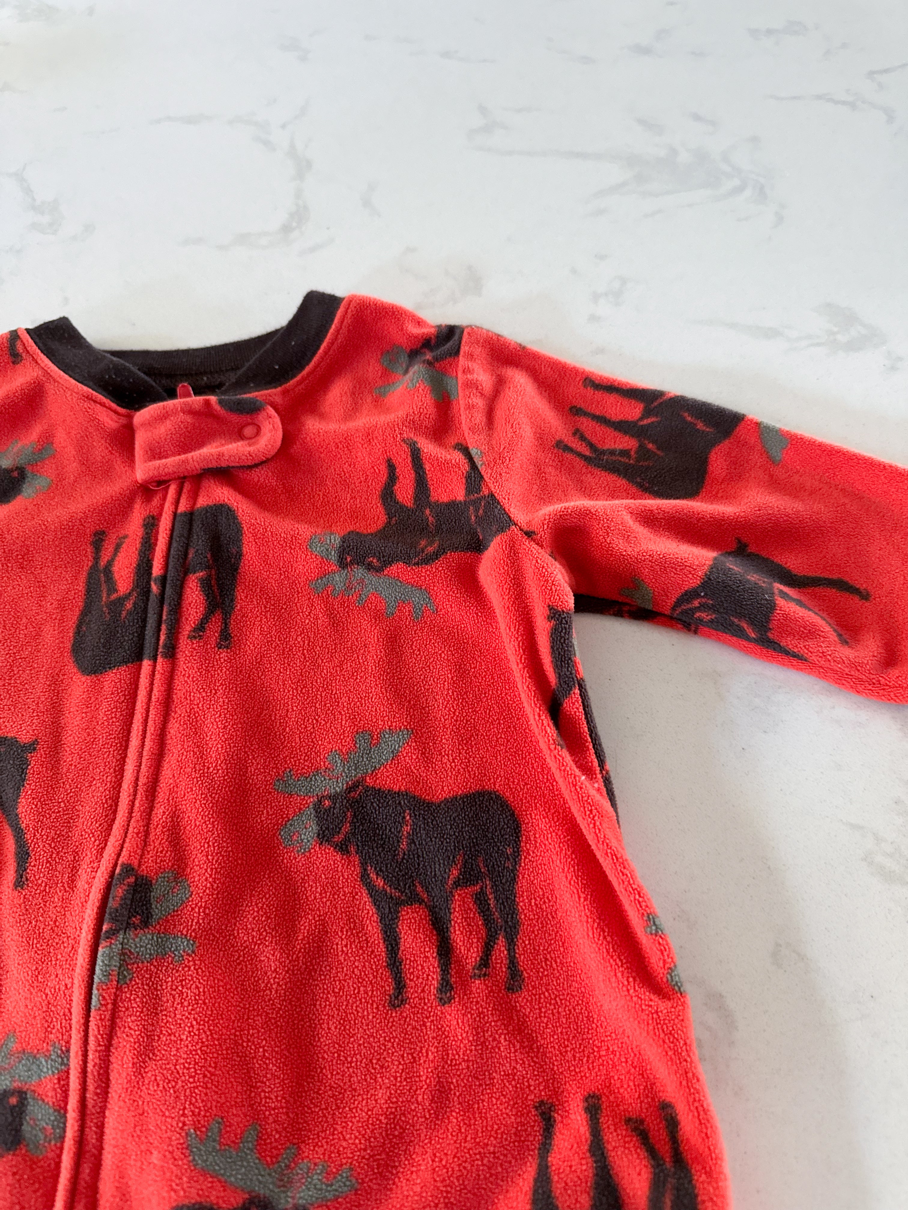 Carter’s- 18m- GUC- red fleece footie pajamas with moose