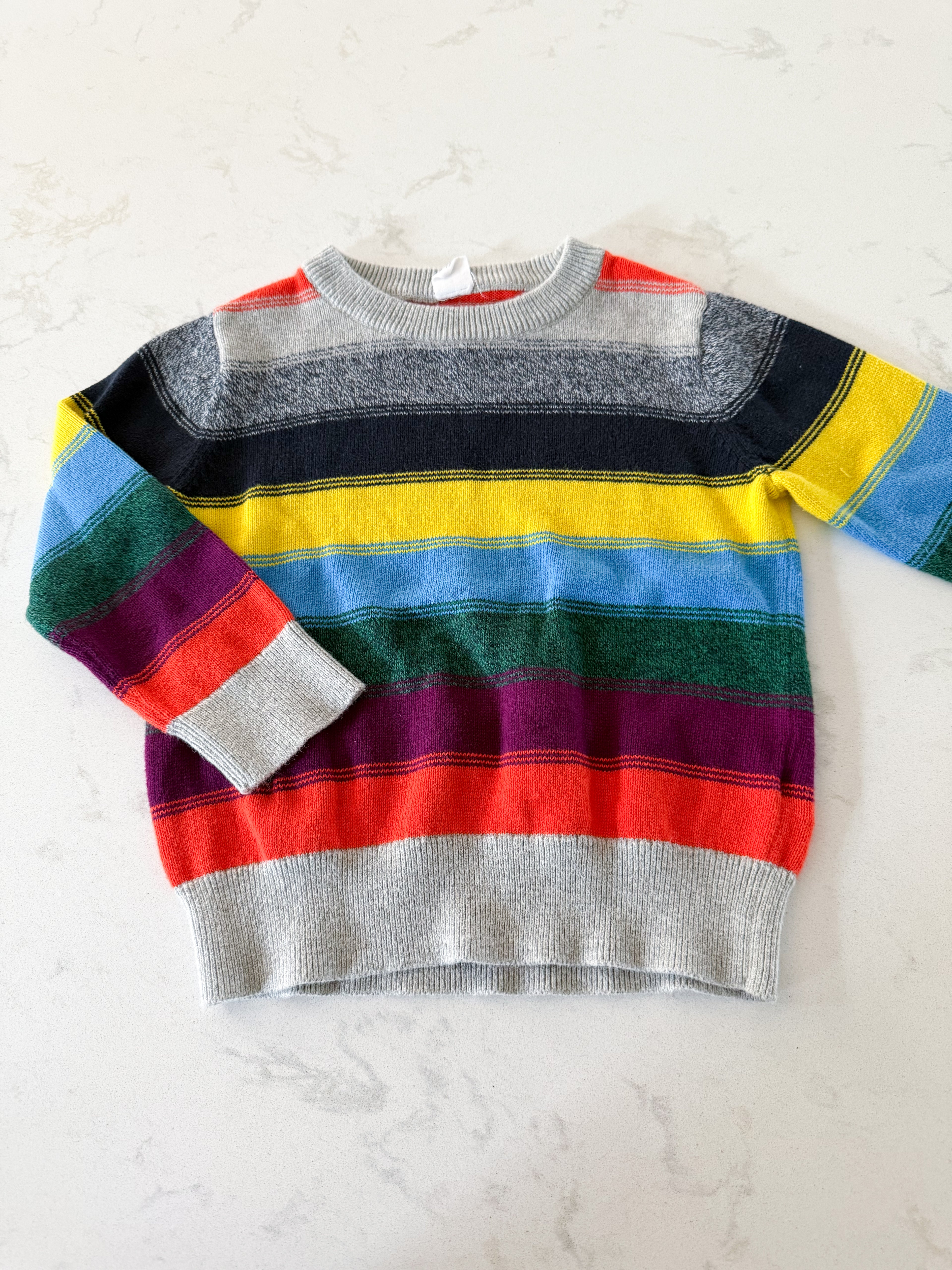 Gap- 3T- GUC- rainbow striped knit long sleeve sweater