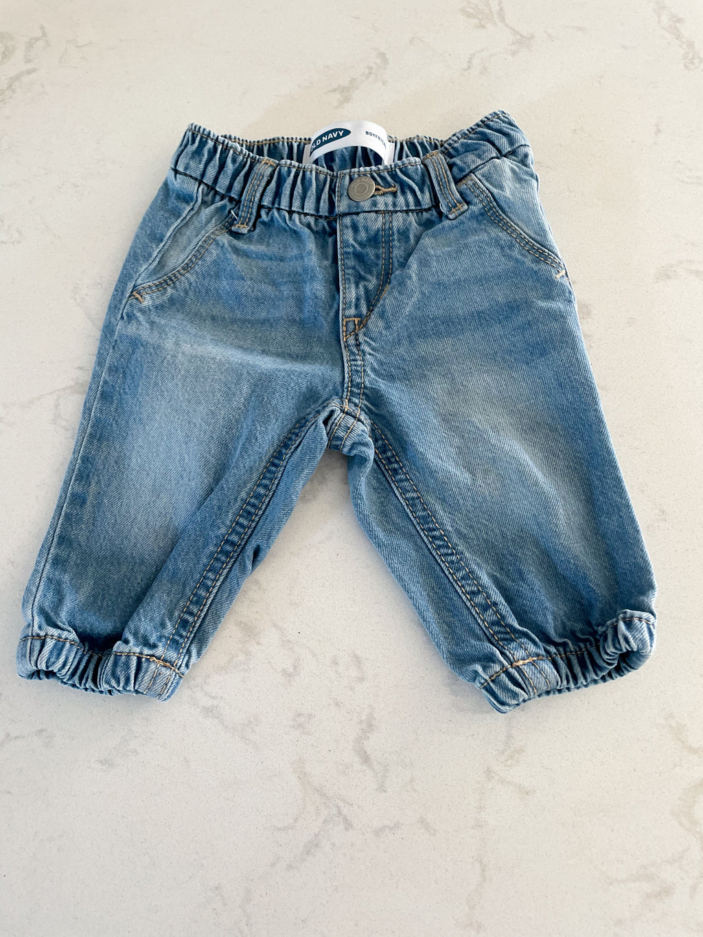 Old Navy-3-6m-GUC-jeans