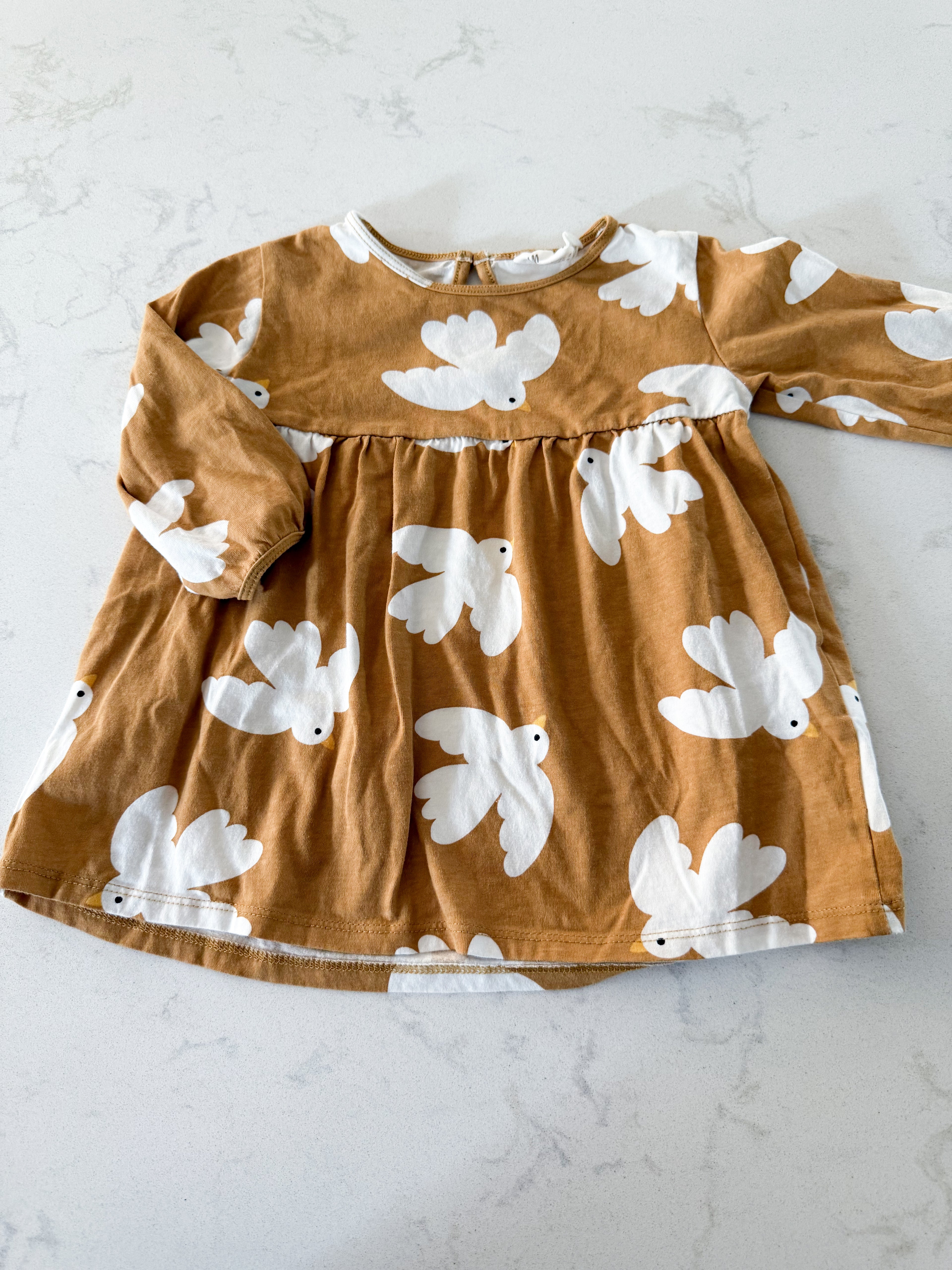 H&M- 9m- VGUC- dark yellow dress with doves