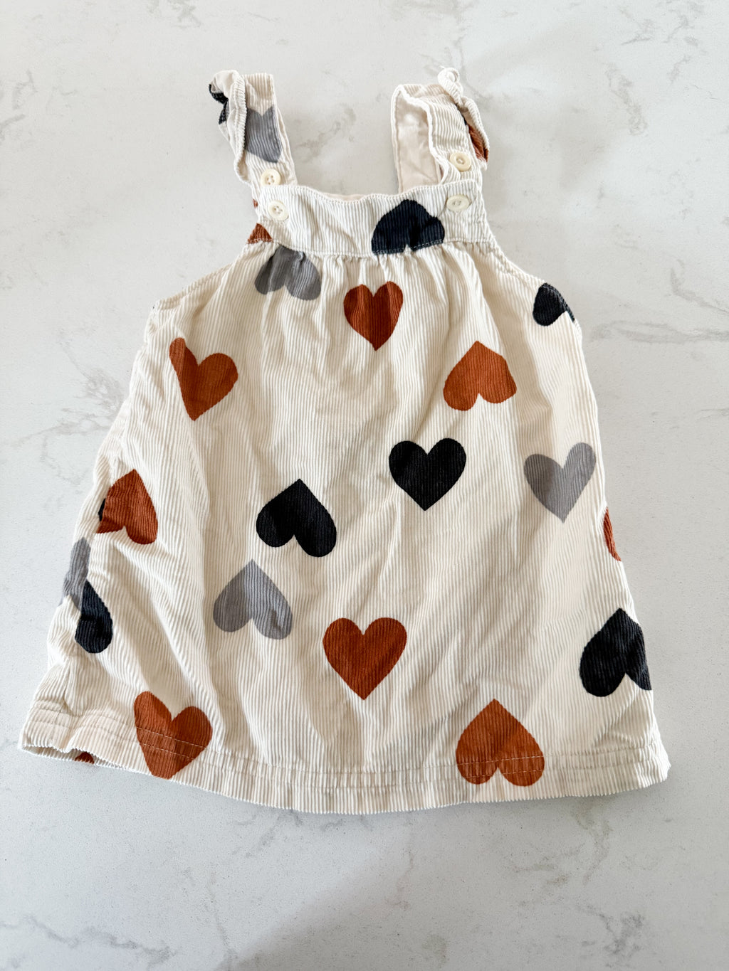 Carter’s-12m- VGUC- cream corduroy dress with hearts