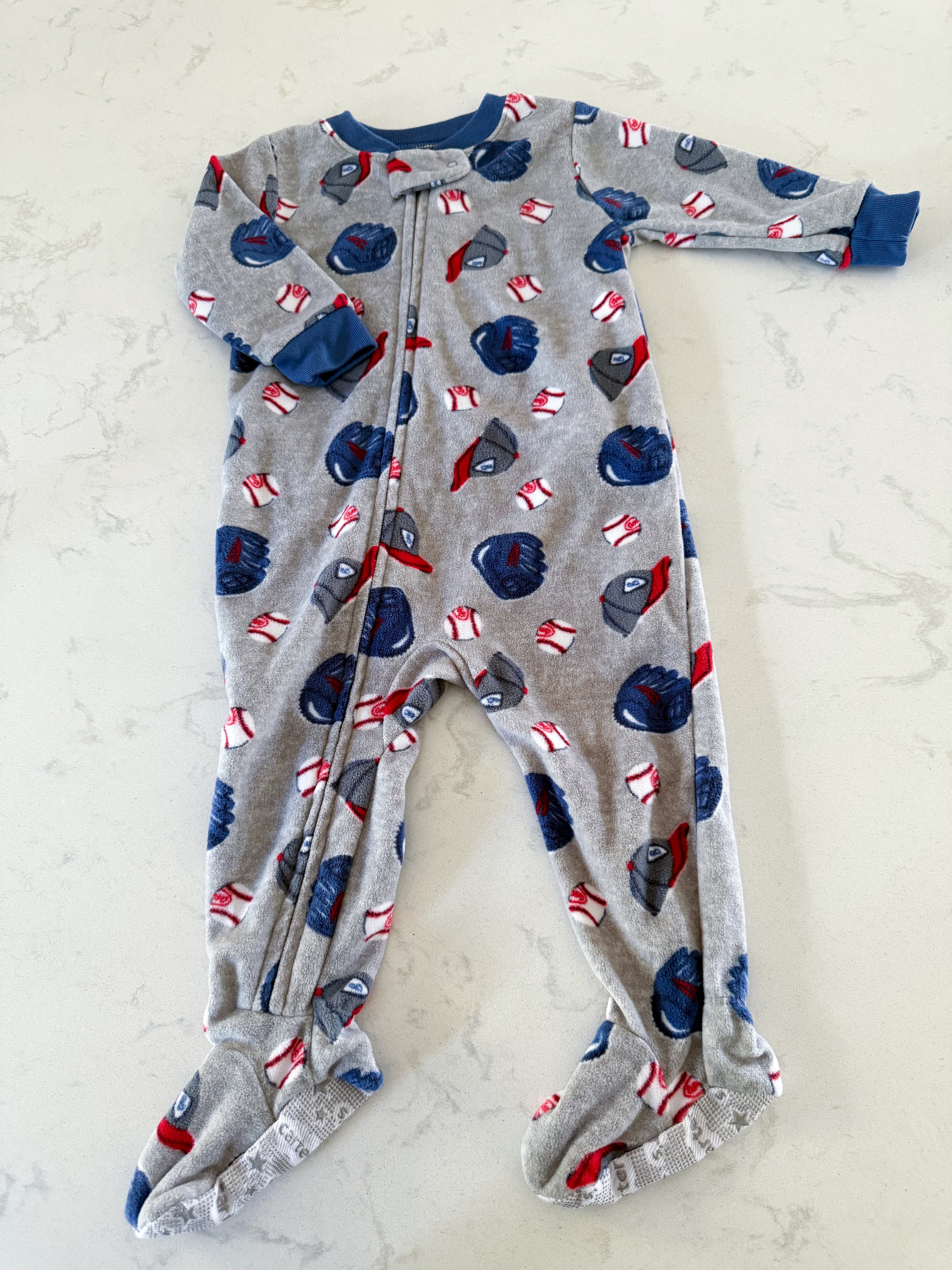 Carter’s- 12m- VGUC- Grey fuzzy baseball jammies