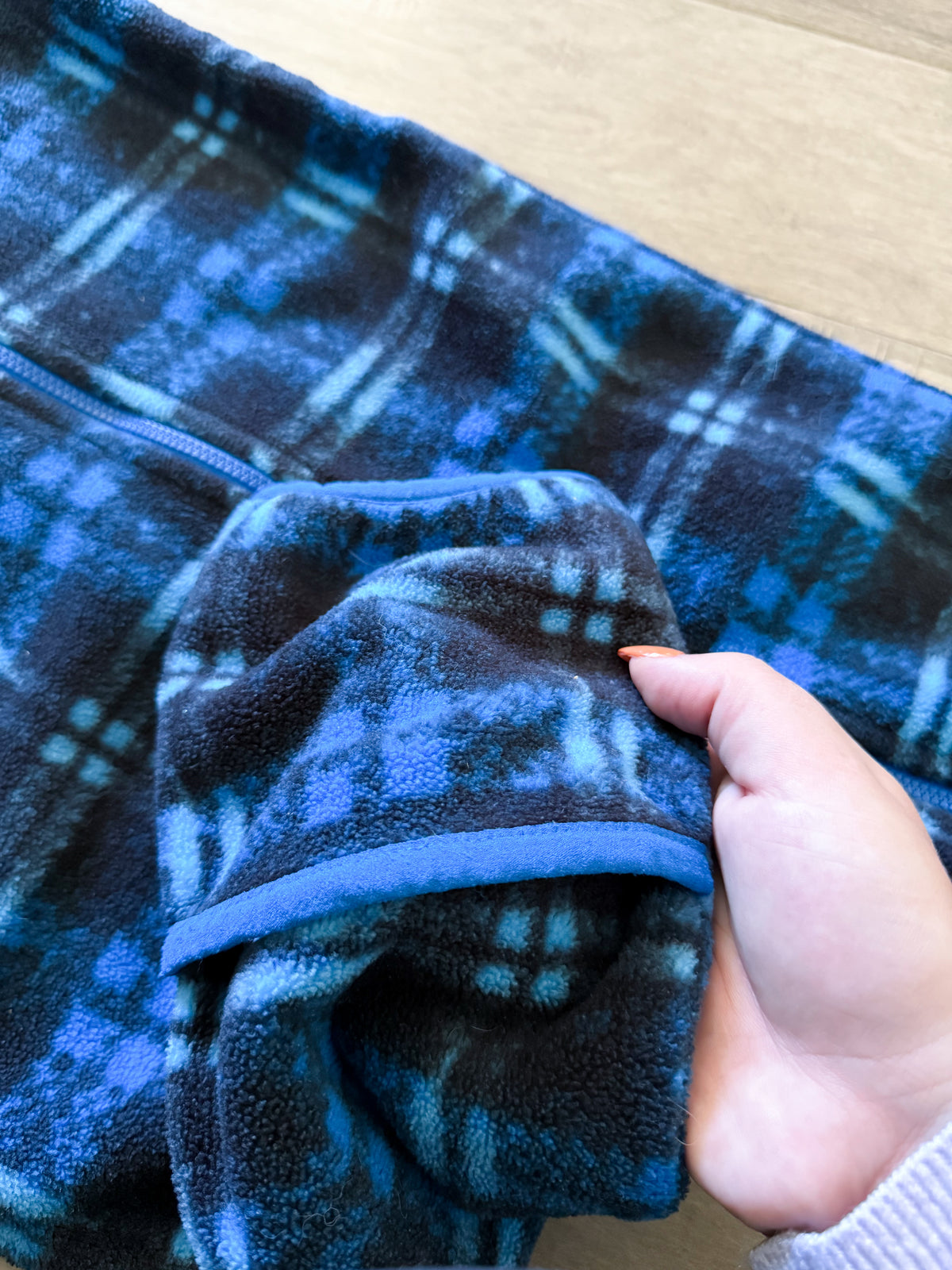 Columbia- 18-24m- GUC- blue plaid fleece bunting suit