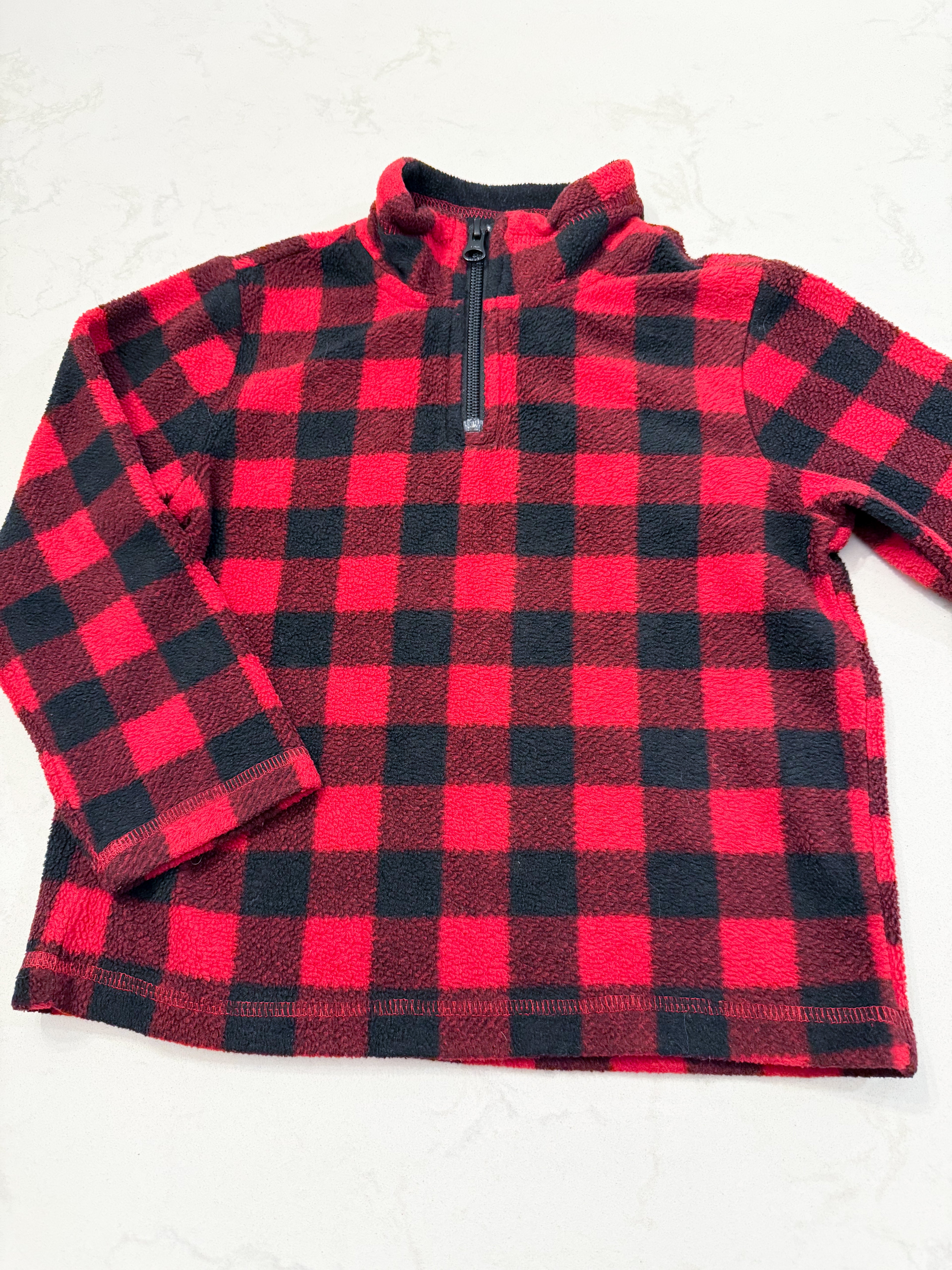 The Children’s Place- 3T- VGUC- black and red checkered fleece quarter zip