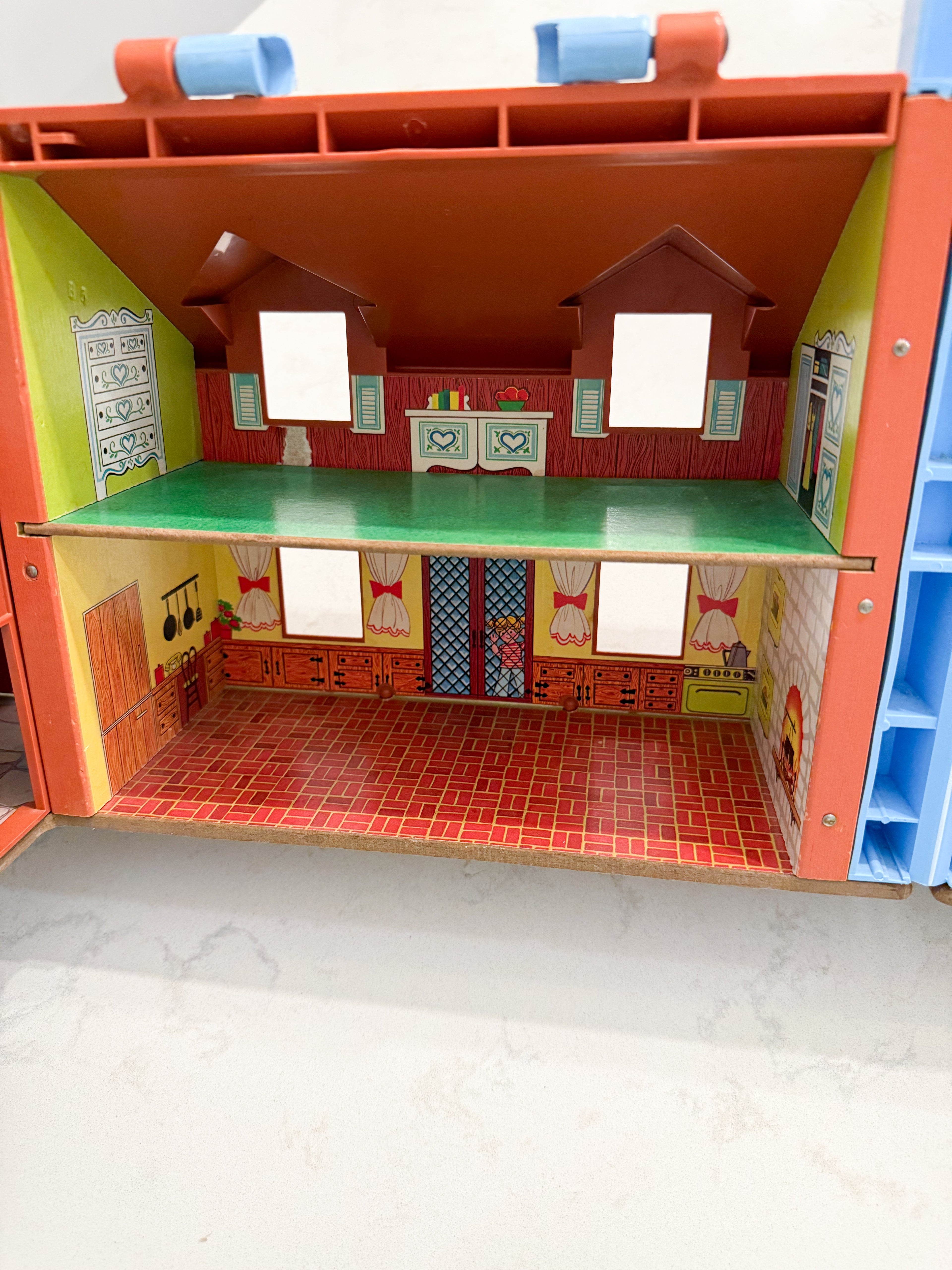 *Vintage* Fisher Price Tudor House circa 1979-1983- Play