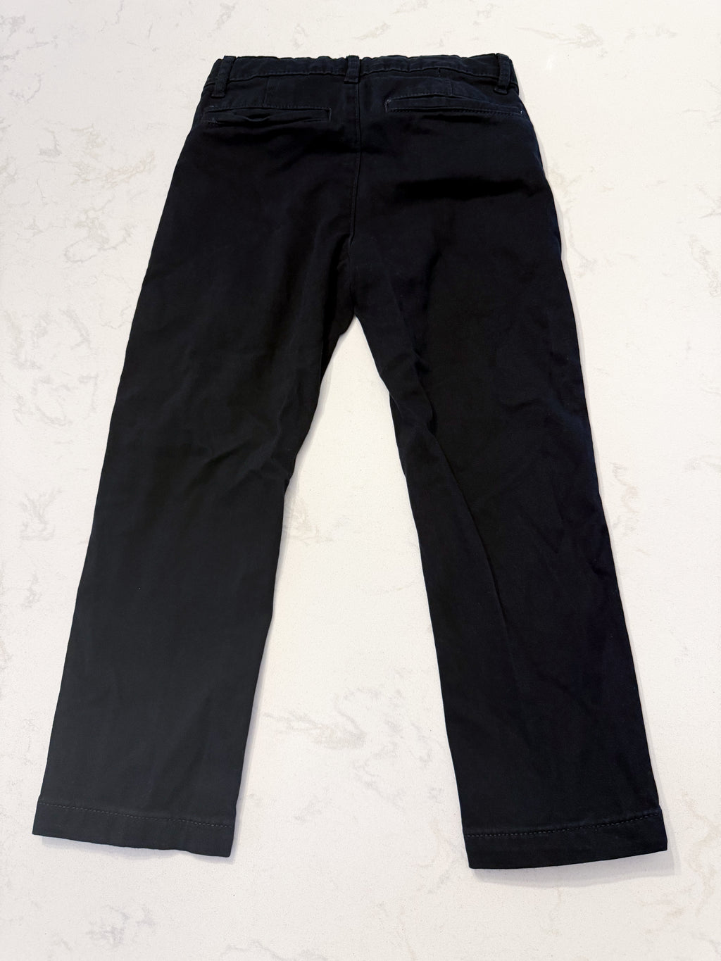 The Children’s Place- 5T- VGUC- black khaki pants