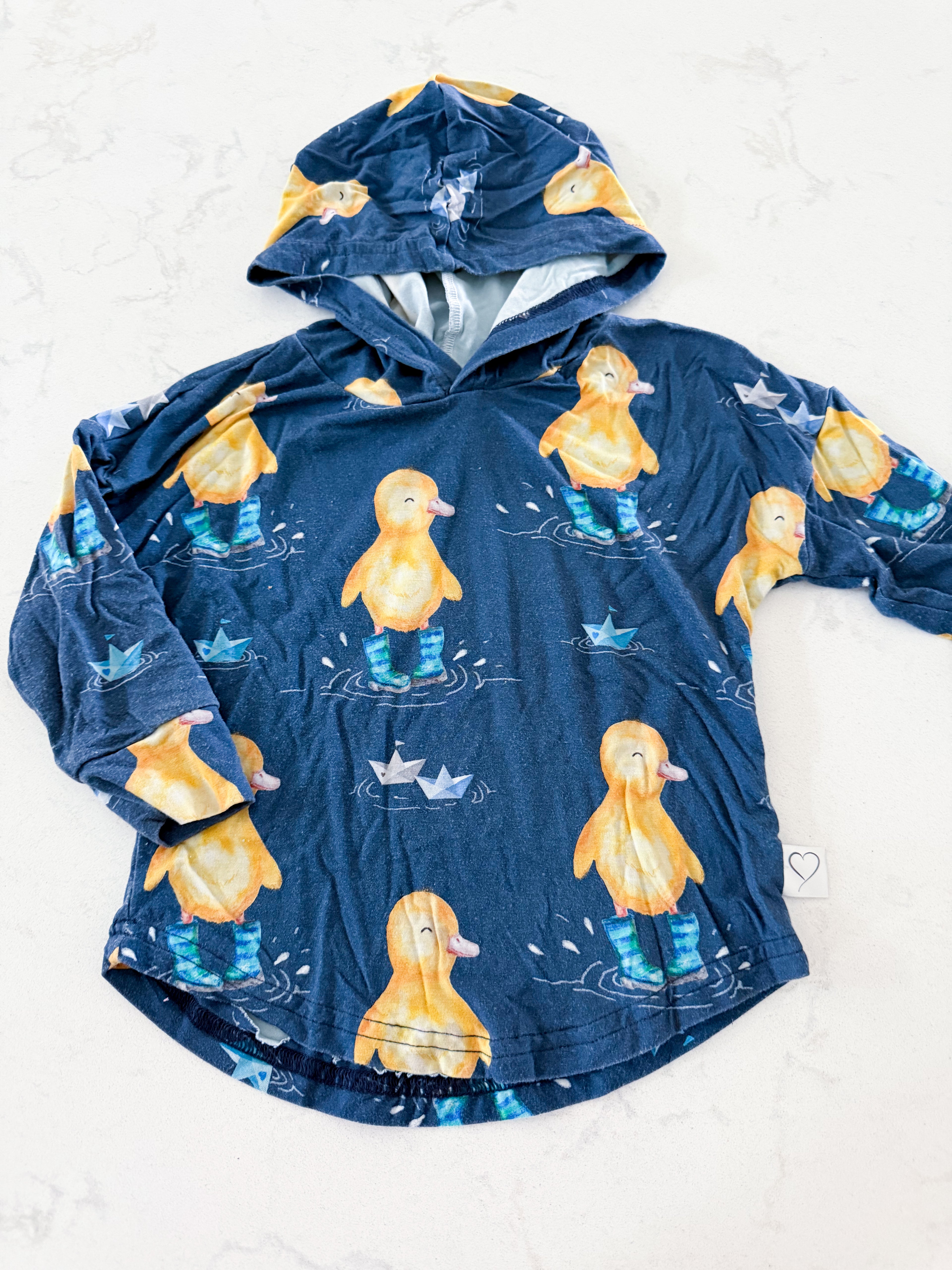 Vi and Jax- 6-12m- PLAY- thin bamboo hoodie with ducks in rubber boots
